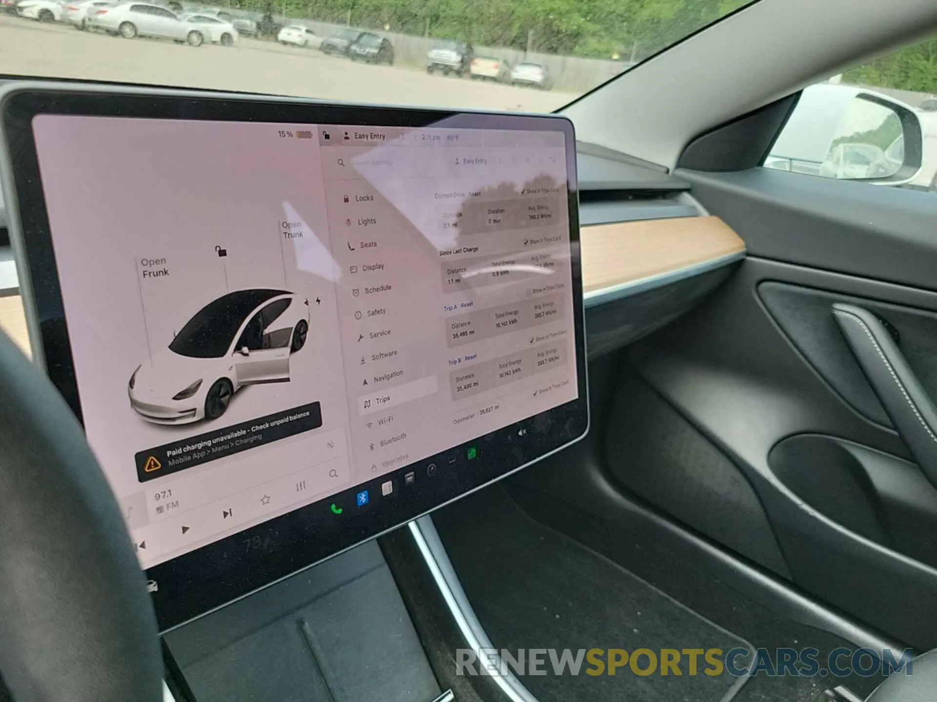 24 Photograph of a damaged car 5YJ3E1EB9LF795103 TESLA MODEL 3 2020
