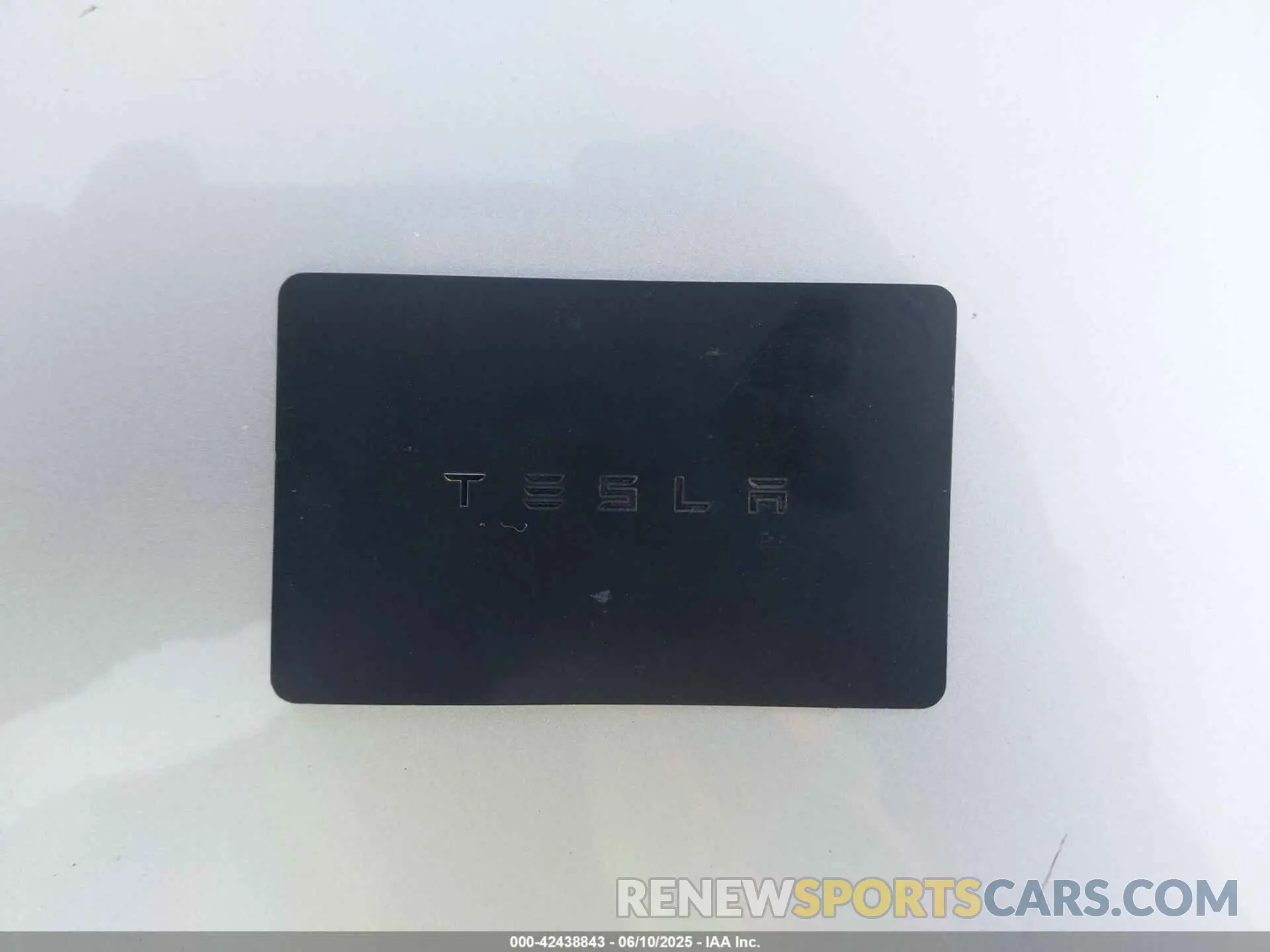 11 Photograph of a damaged car 5YJ3E1EB9LF800400 TESLA MODEL 3 2020
