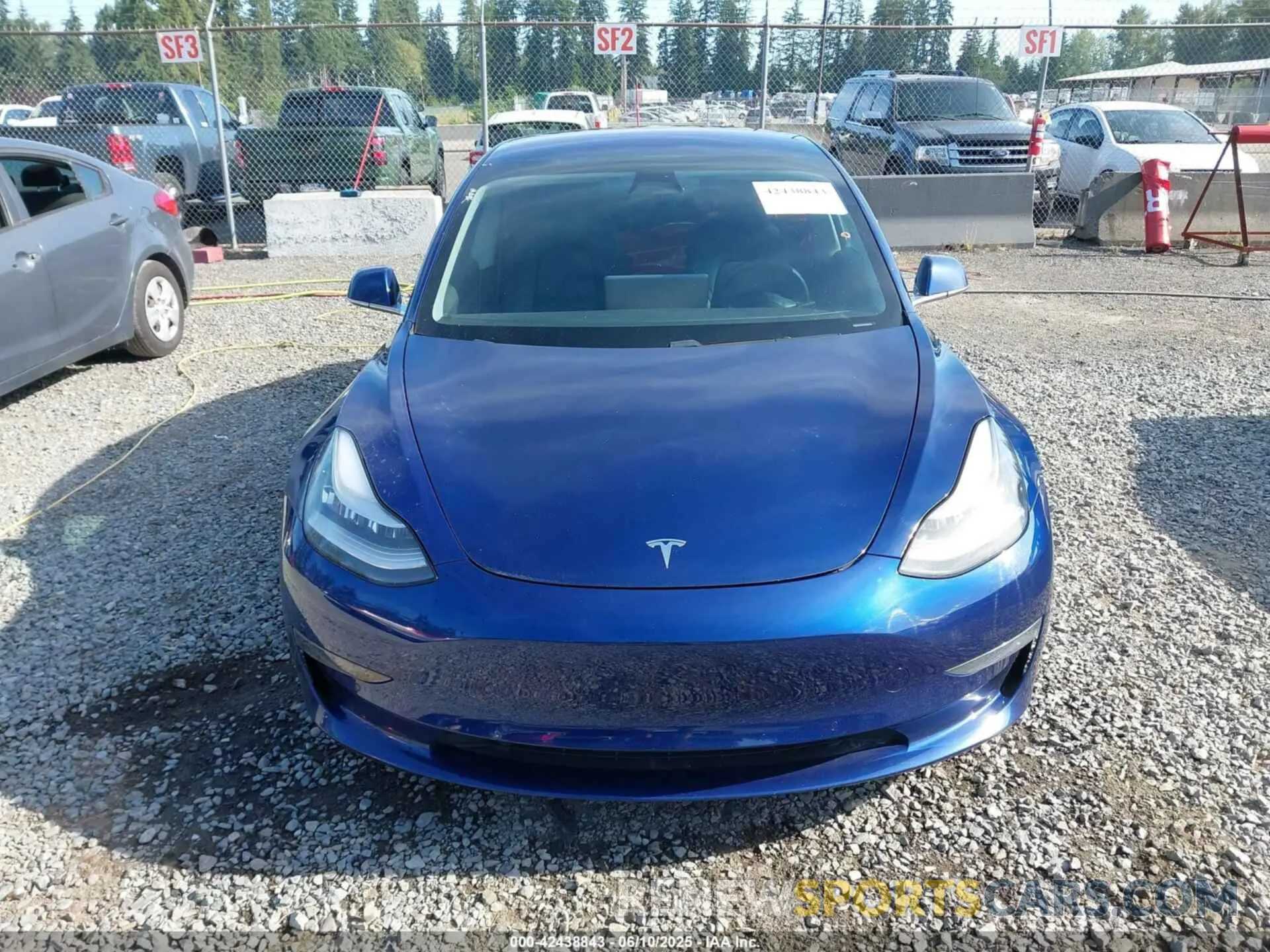 13 Photograph of a damaged car 5YJ3E1EB9LF800400 TESLA MODEL 3 2020
