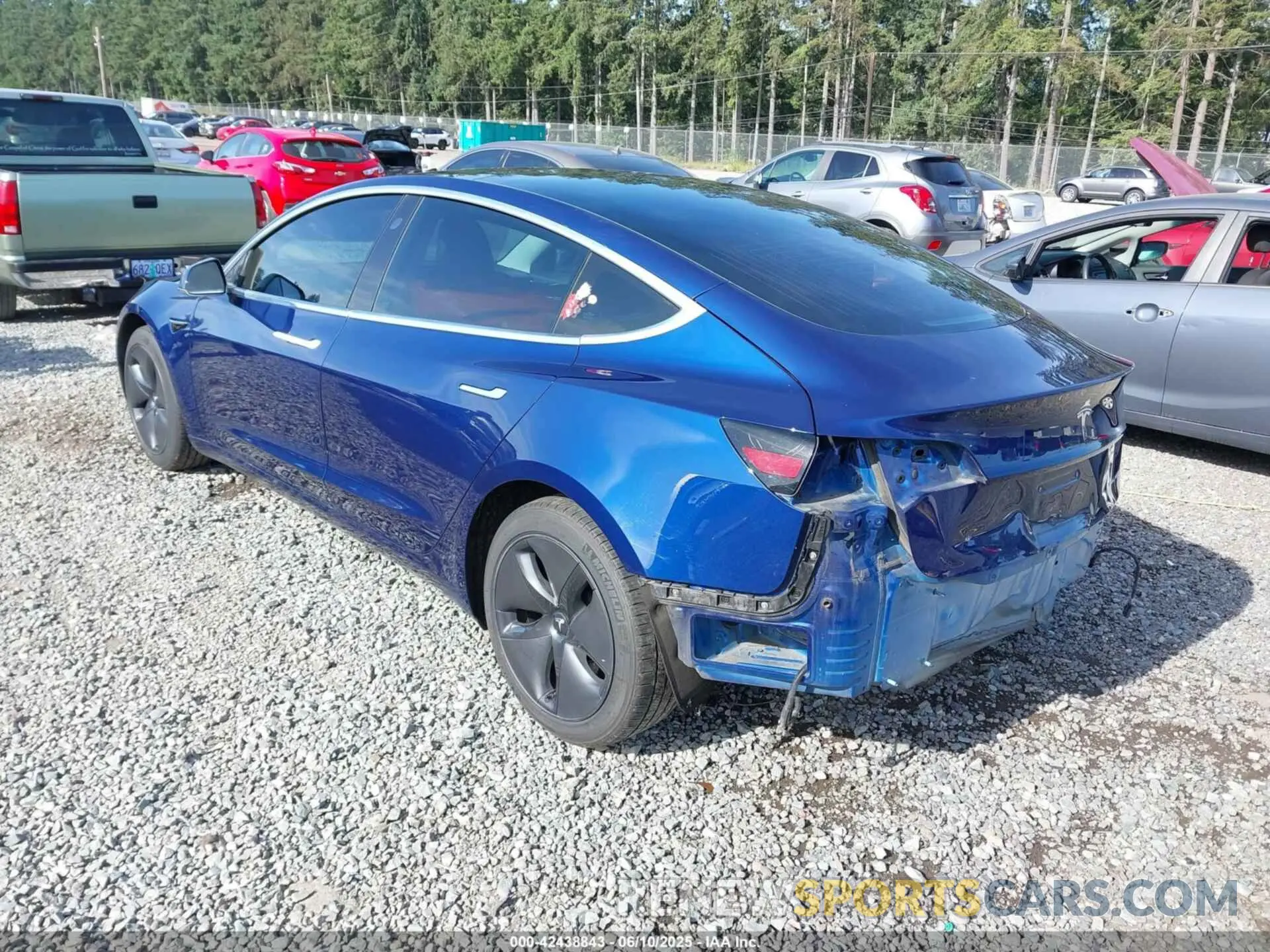 3 Photograph of a damaged car 5YJ3E1EB9LF800400 TESLA MODEL 3 2020