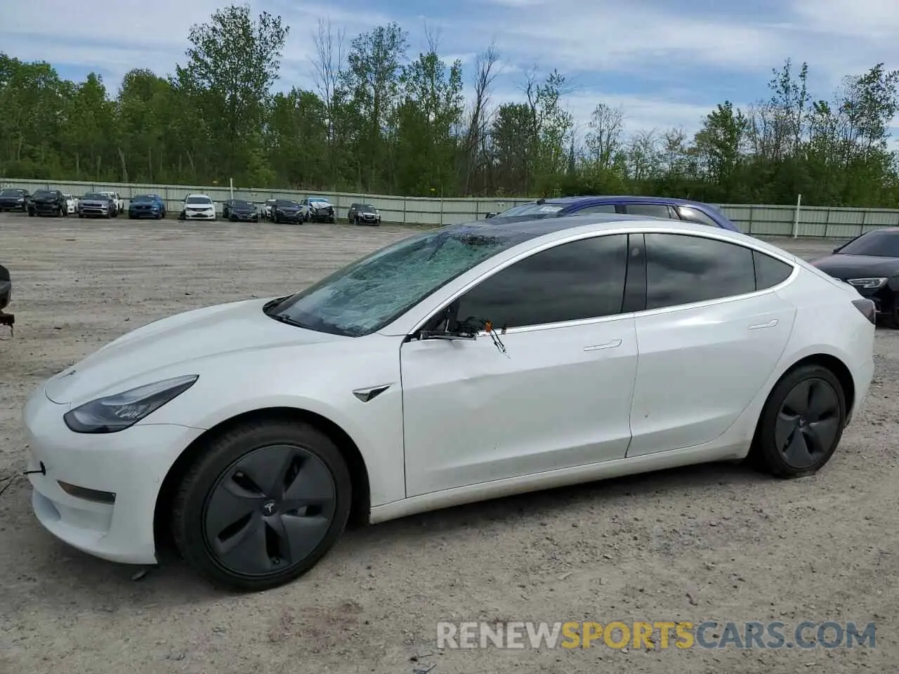 1 Photograph of a damaged car 5YJ3E1EB9LF801059 TESLA MODEL 3 2020