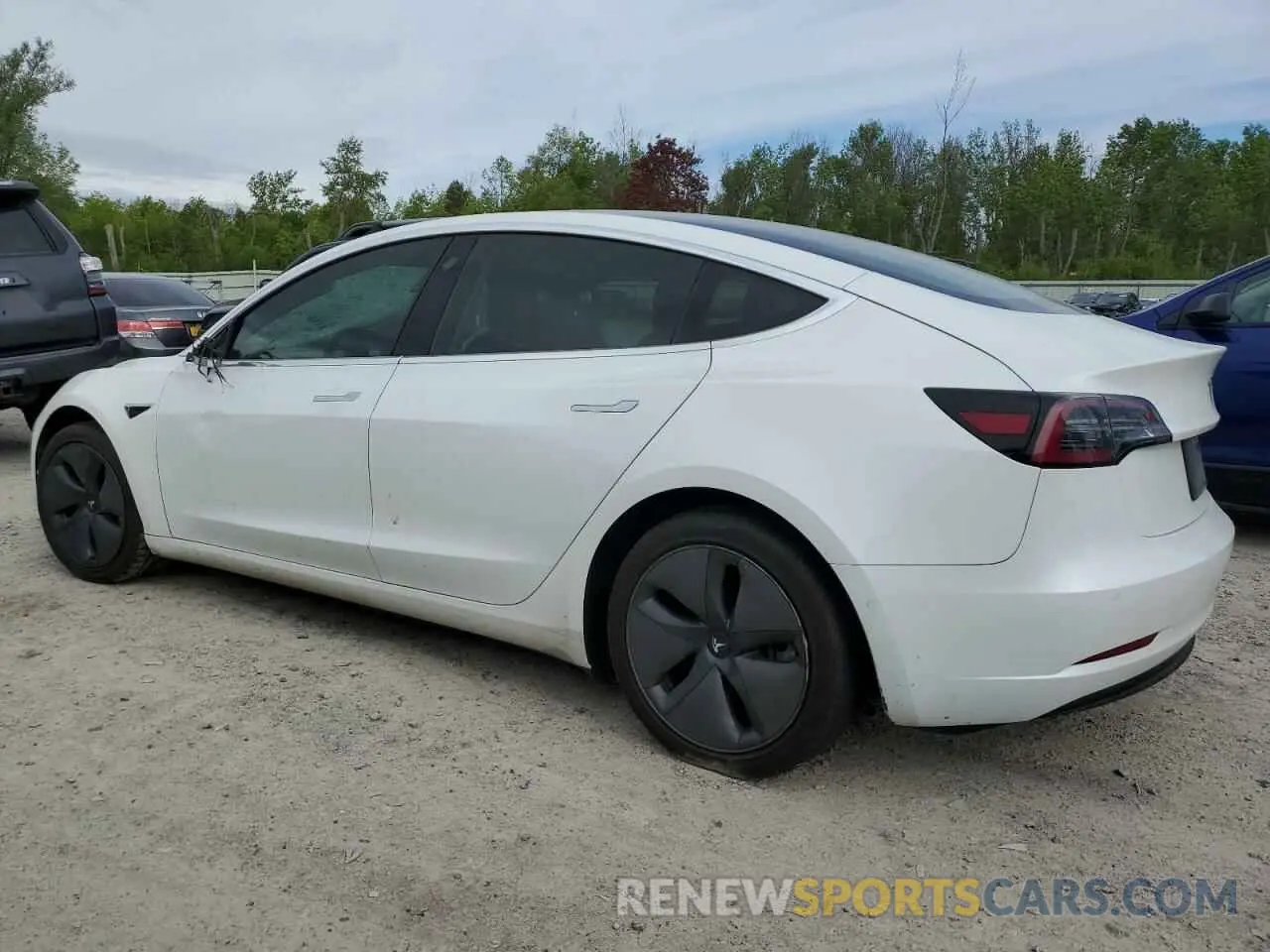 2 Photograph of a damaged car 5YJ3E1EB9LF801059 TESLA MODEL 3 2020