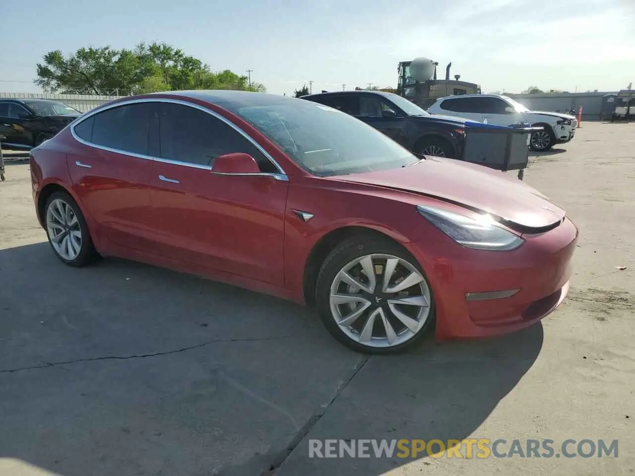 4 Photograph of a damaged car 5YJ3E1EB9LF801305 TESLA MODEL 3 2020
