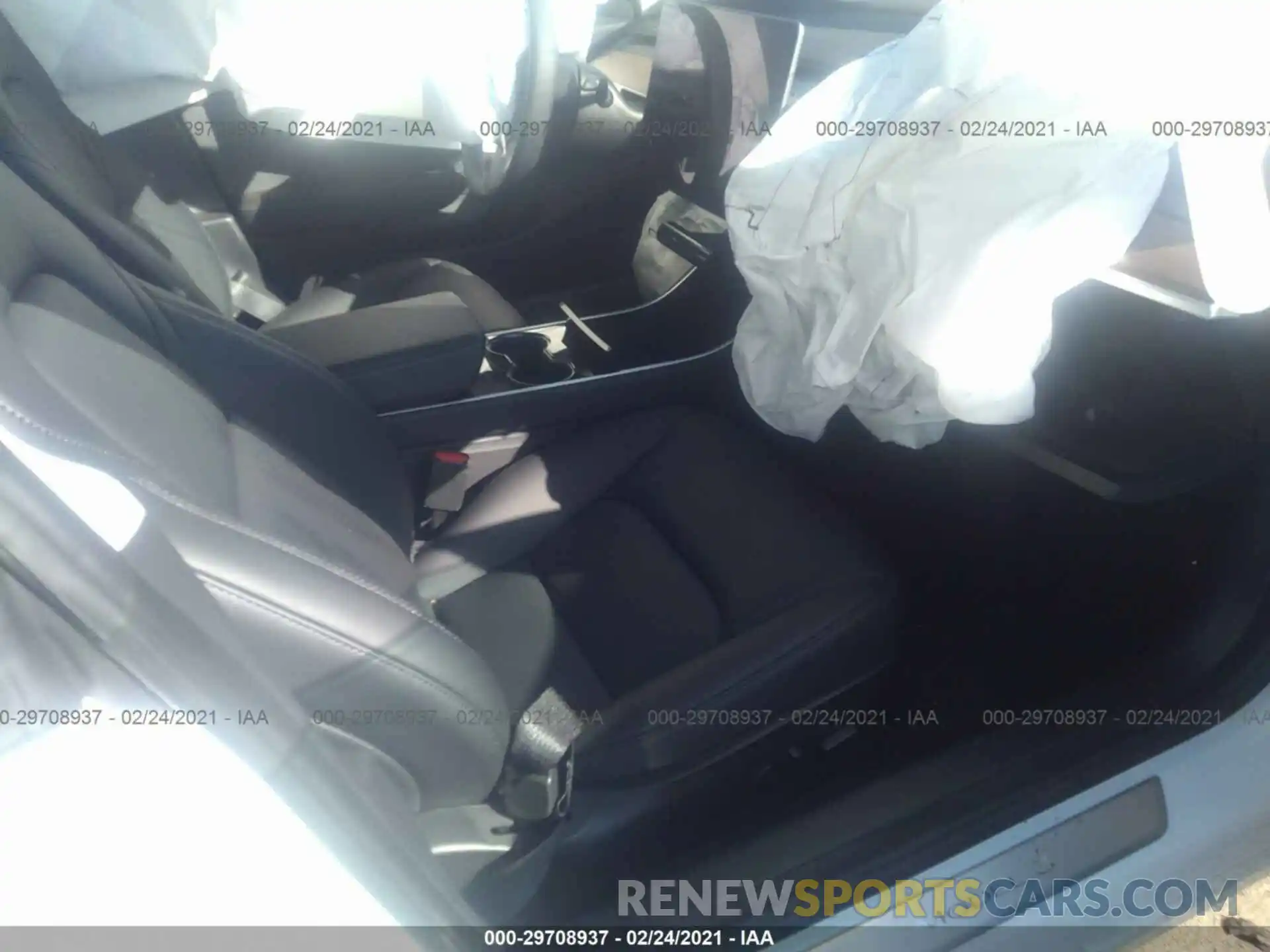 5 Photograph of a damaged car 5YJ3E1EB9LF803152 TESLA MODEL 3 2020