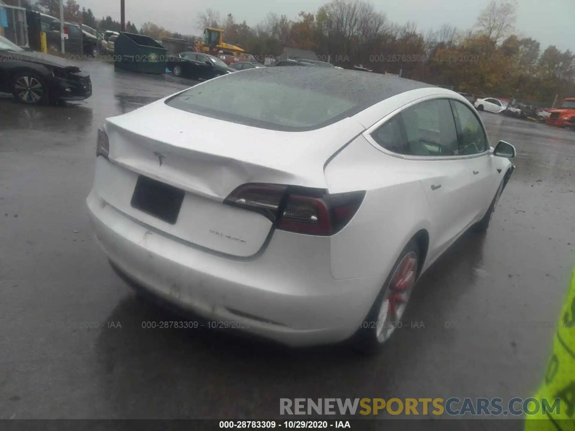 4 Photograph of a damaged car 5YJ3E1EBXLF513731 TESLA MODEL 3 2020