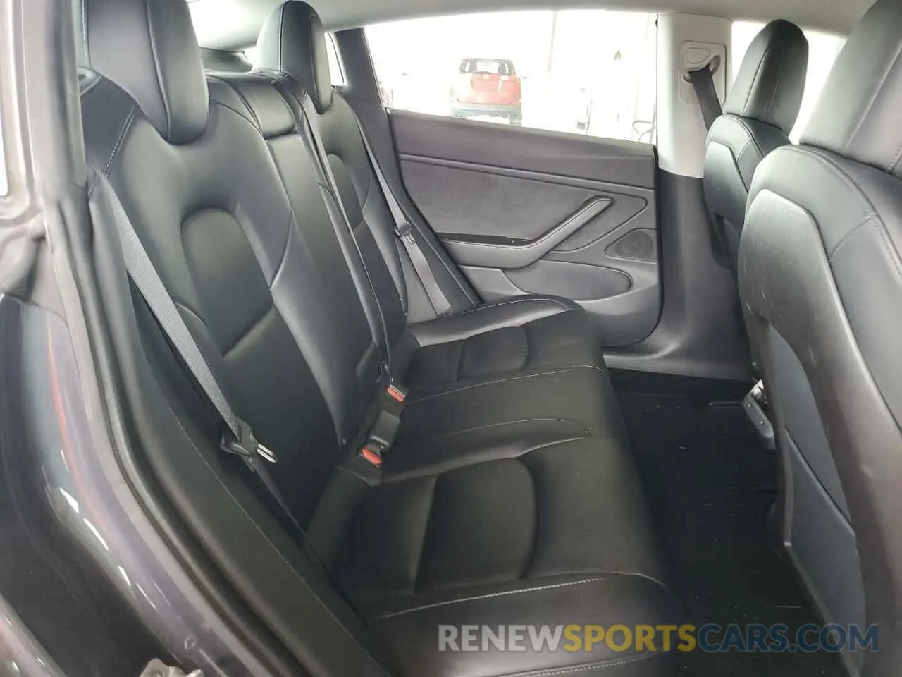 10 Photograph of a damaged car 5YJ3E1EBXLF616390 TESLA MODEL 3 2020