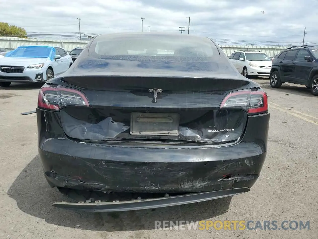6 Photograph of a damaged car 5YJ3E1EBXLF635036 TESLA MODEL 3 2020