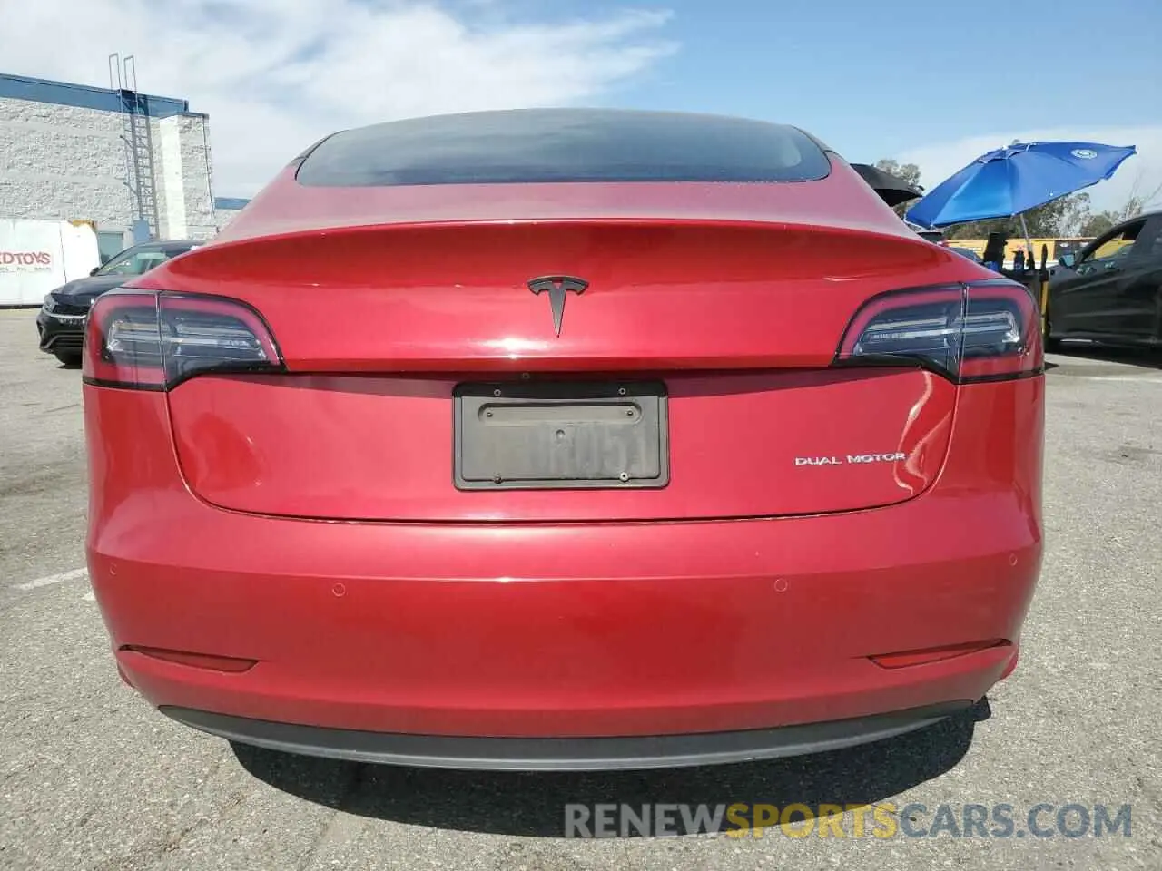 6 Photograph of a damaged car 5YJ3E1EBXLF635957 TESLA MODEL 3 2020