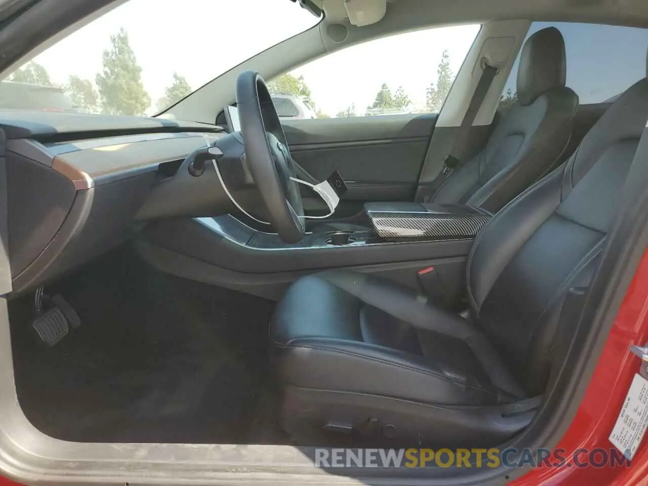 7 Photograph of a damaged car 5YJ3E1EBXLF635957 TESLA MODEL 3 2020