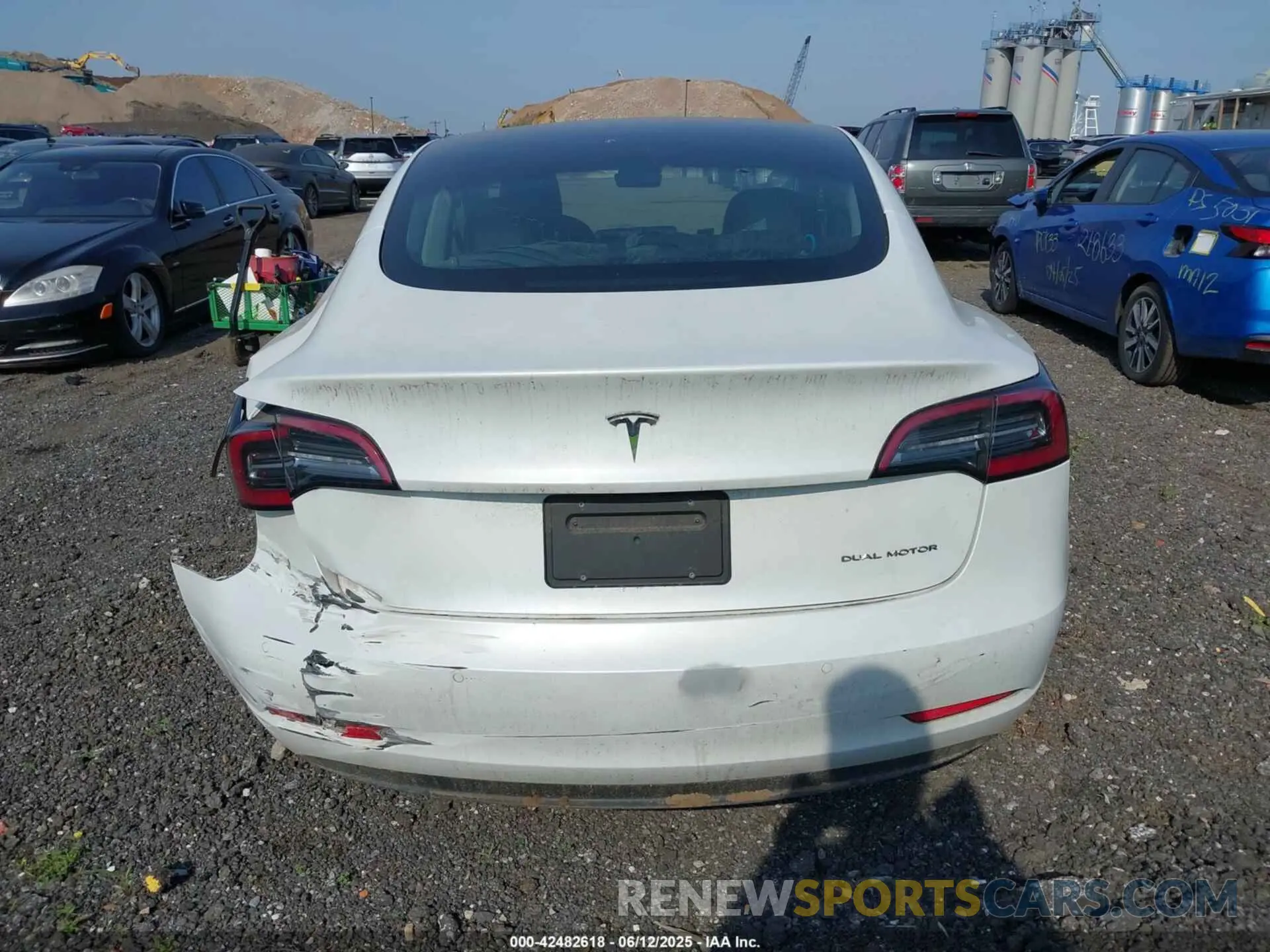 15 Photograph of a damaged car 5YJ3E1EBXLF636848 TESLA MODEL 3 2020