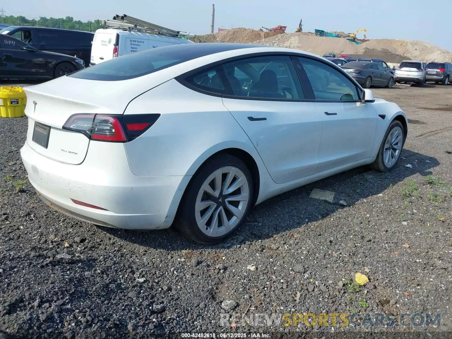 4 Photograph of a damaged car 5YJ3E1EBXLF636848 TESLA MODEL 3 2020