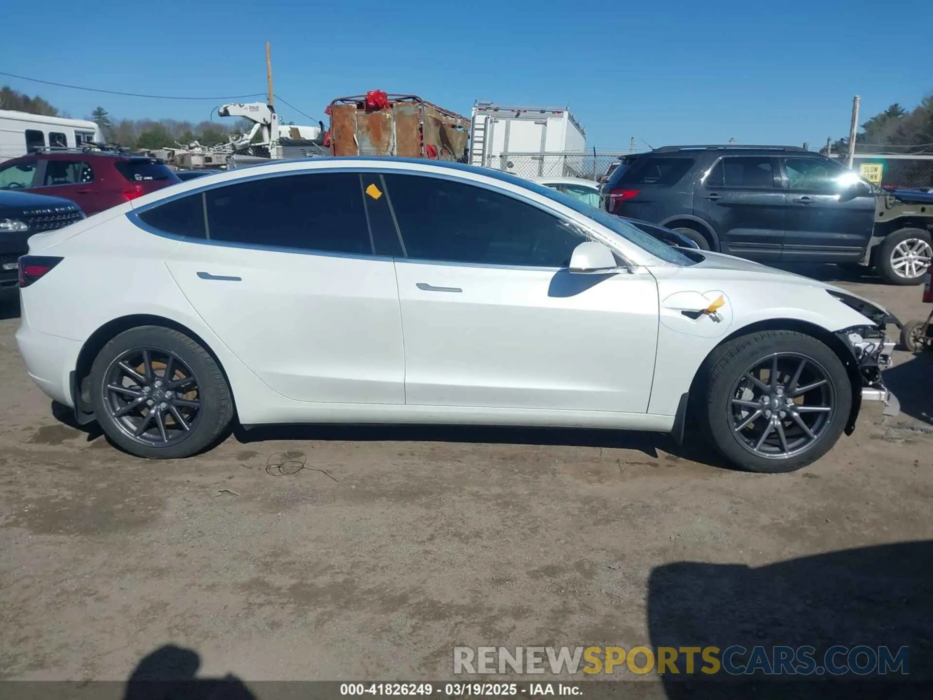 14 Photograph of a damaged car 5YJ3E1EBXLF636963 TESLA MODEL 3 2020
