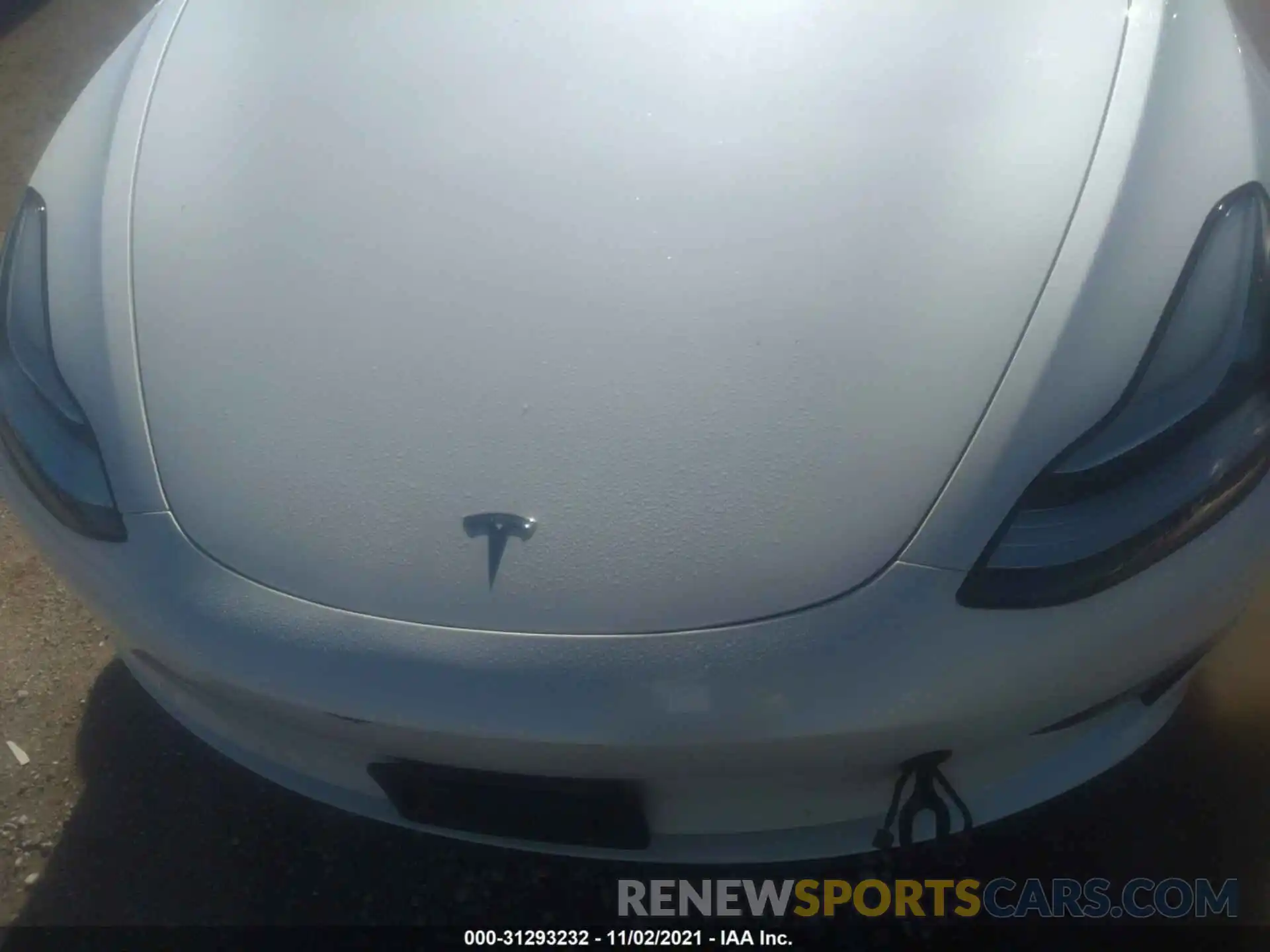 10 Photograph of a damaged car 5YJ3E1EBXLF639622 TESLA MODEL 3 2020