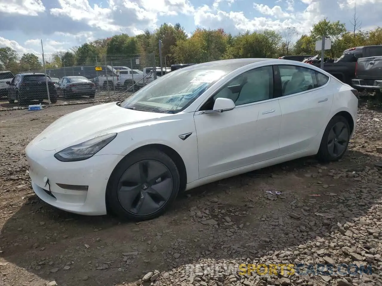 1 Photograph of a damaged car 5YJ3E1EBXLF639667 TESLA MODEL 3 2020