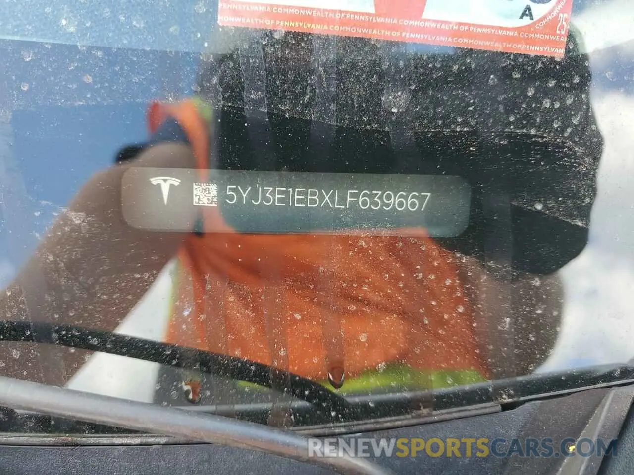 12 Photograph of a damaged car 5YJ3E1EBXLF639667 TESLA MODEL 3 2020