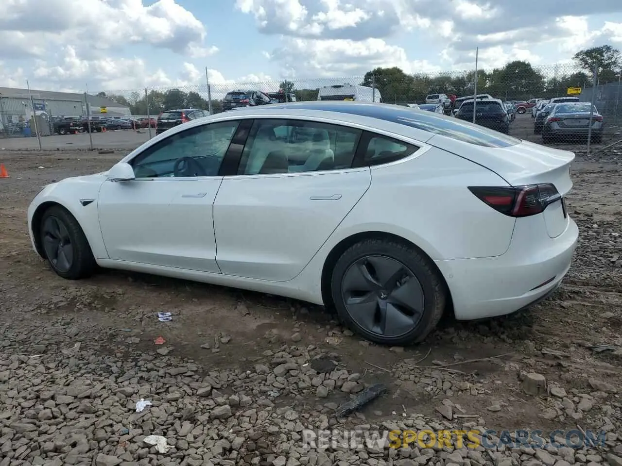2 Photograph of a damaged car 5YJ3E1EBXLF639667 TESLA MODEL 3 2020