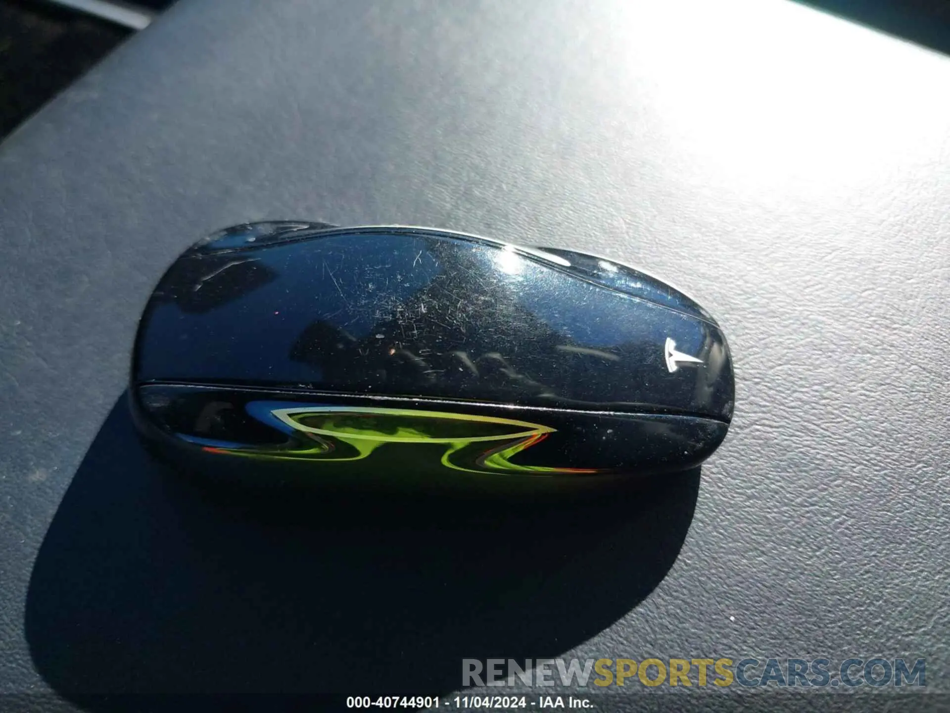 11 Photograph of a damaged car 5YJ3E1EBXLF651026 TESLA MODEL 3 2020