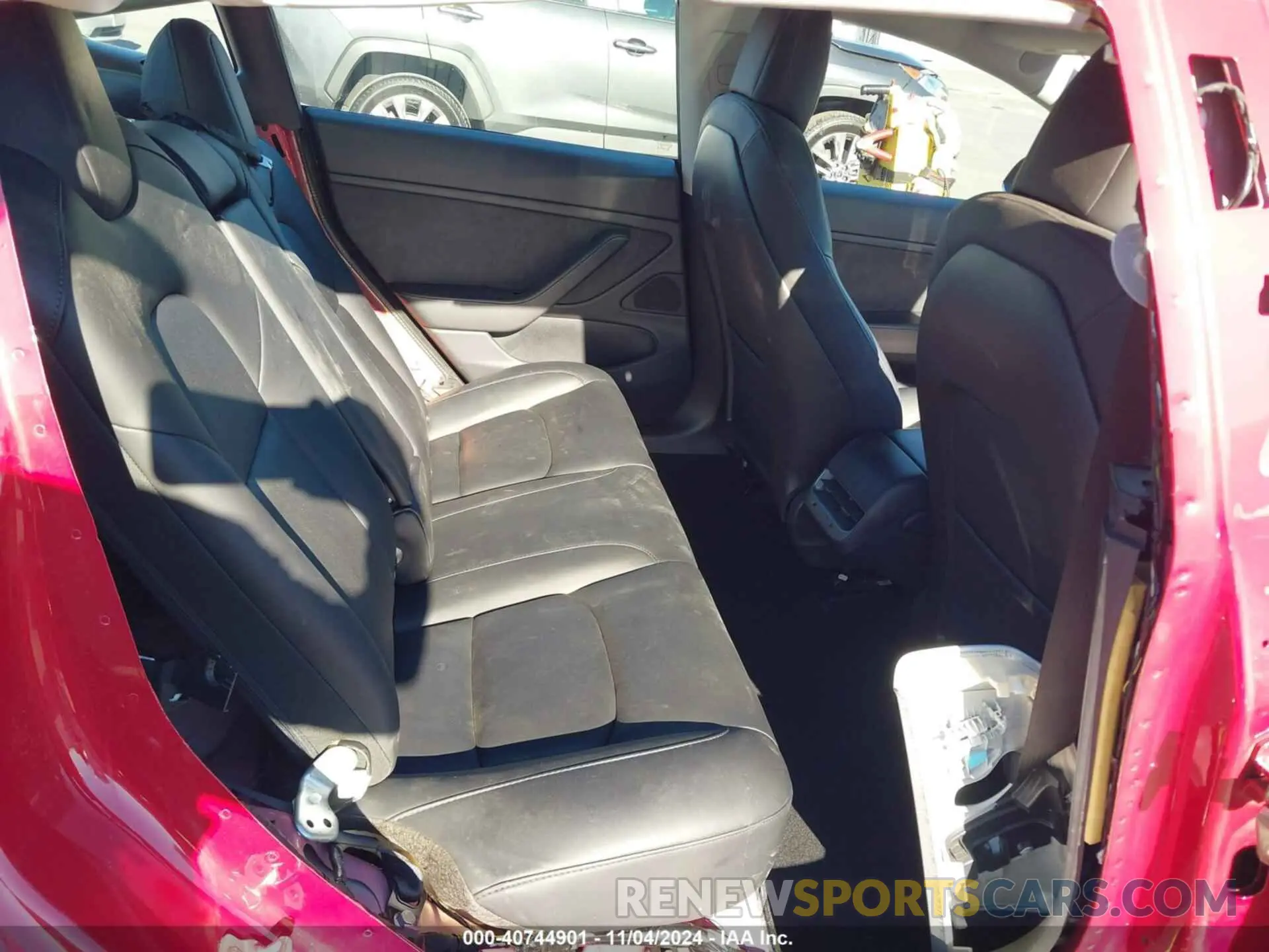8 Photograph of a damaged car 5YJ3E1EBXLF651026 TESLA MODEL 3 2020