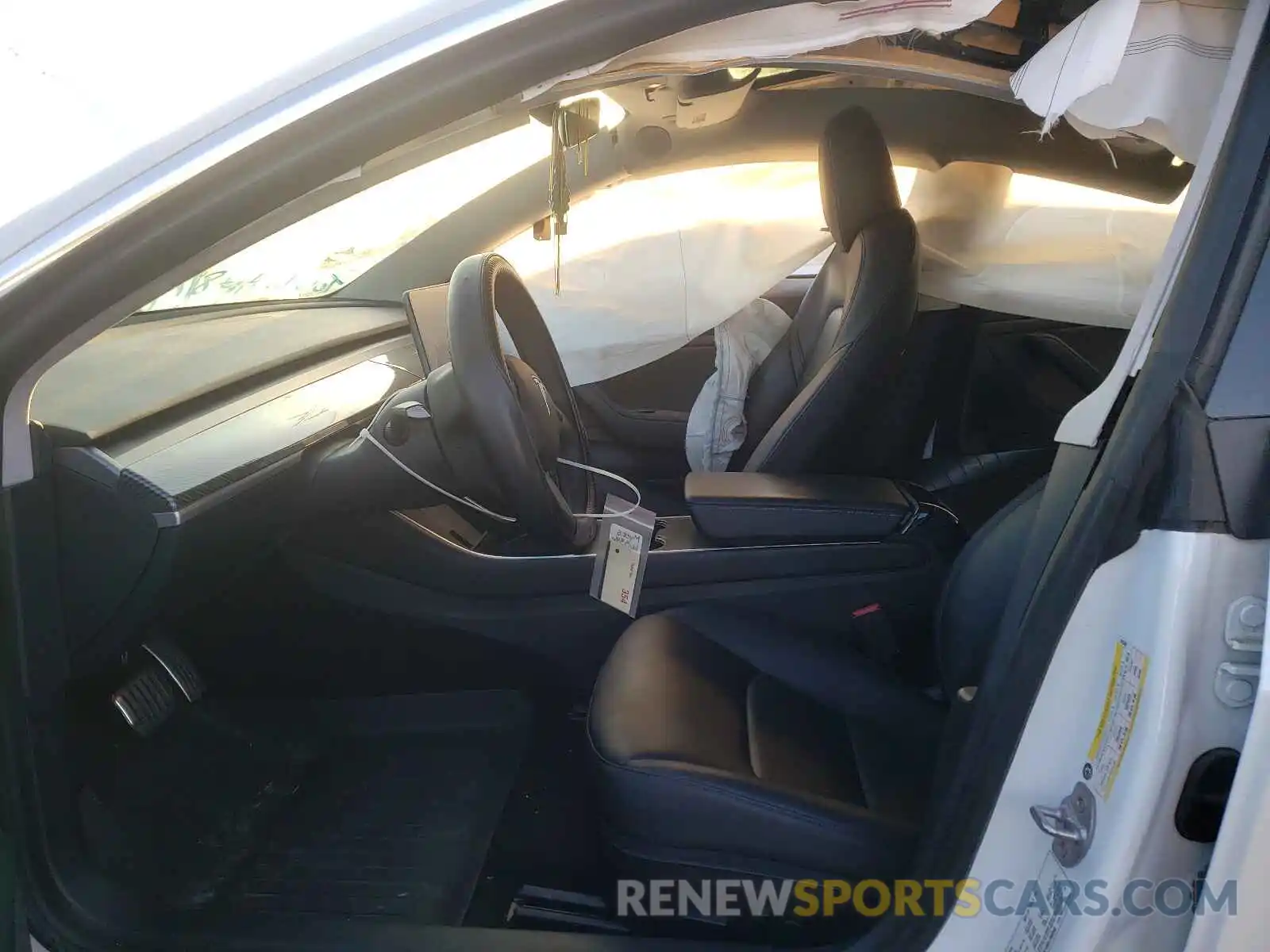 5 Photograph of a damaged car 5YJ3E1EBXLF665346 TESLA MODEL 3 2020