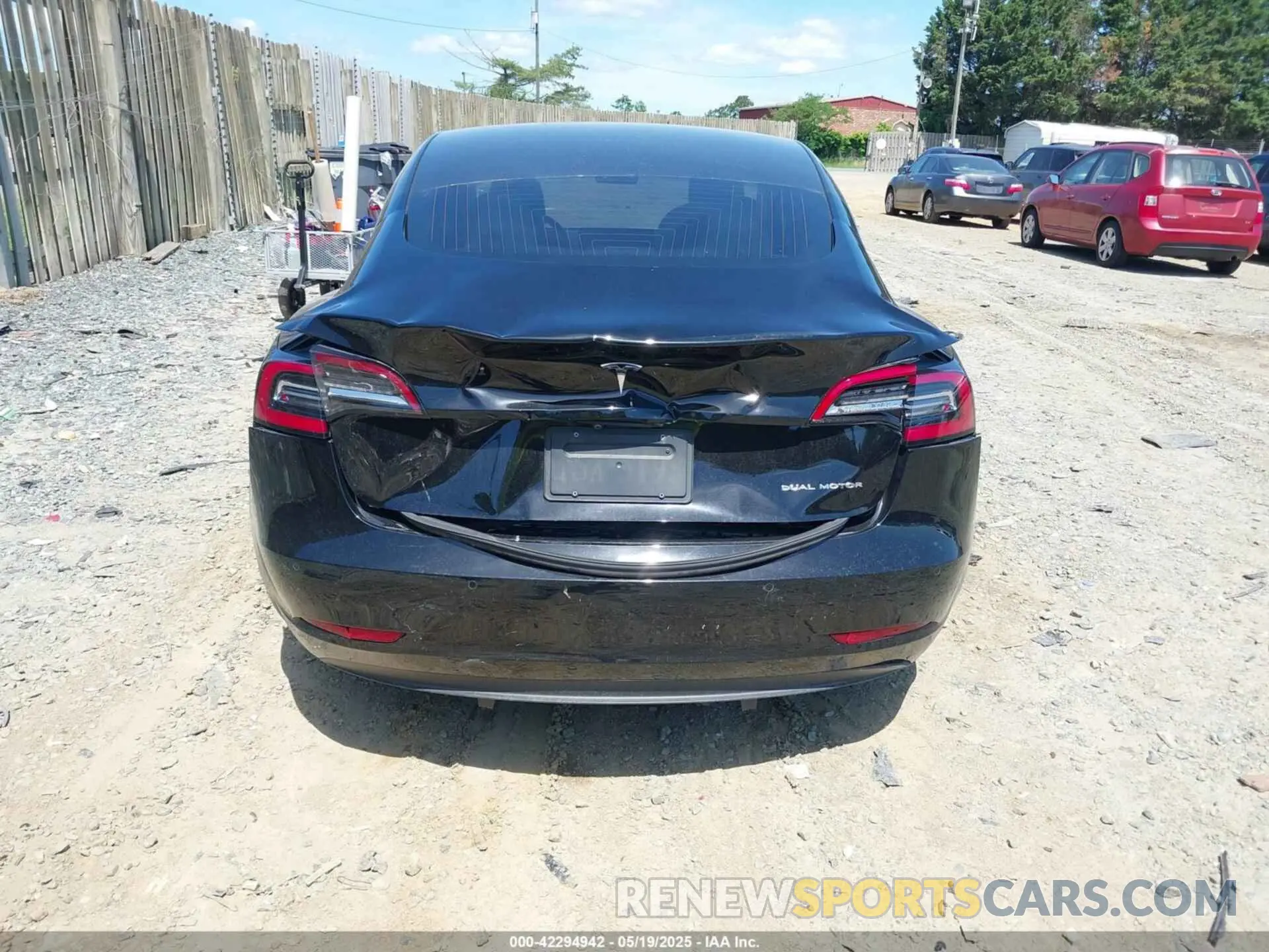 16 Photograph of a damaged car 5YJ3E1EBXLF667792 TESLA MODEL 3 2020