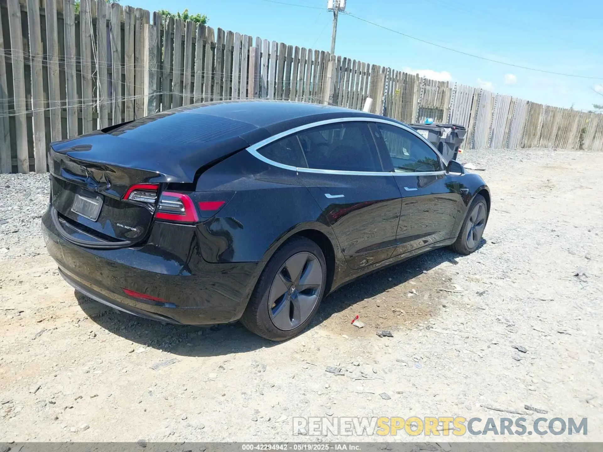 4 Photograph of a damaged car 5YJ3E1EBXLF667792 TESLA MODEL 3 2020