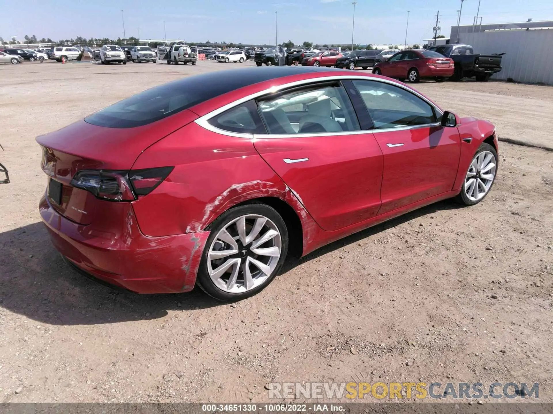 4 Photograph of a damaged car 5YJ3E1EBXLF669042 TESLA MODEL 3 2020