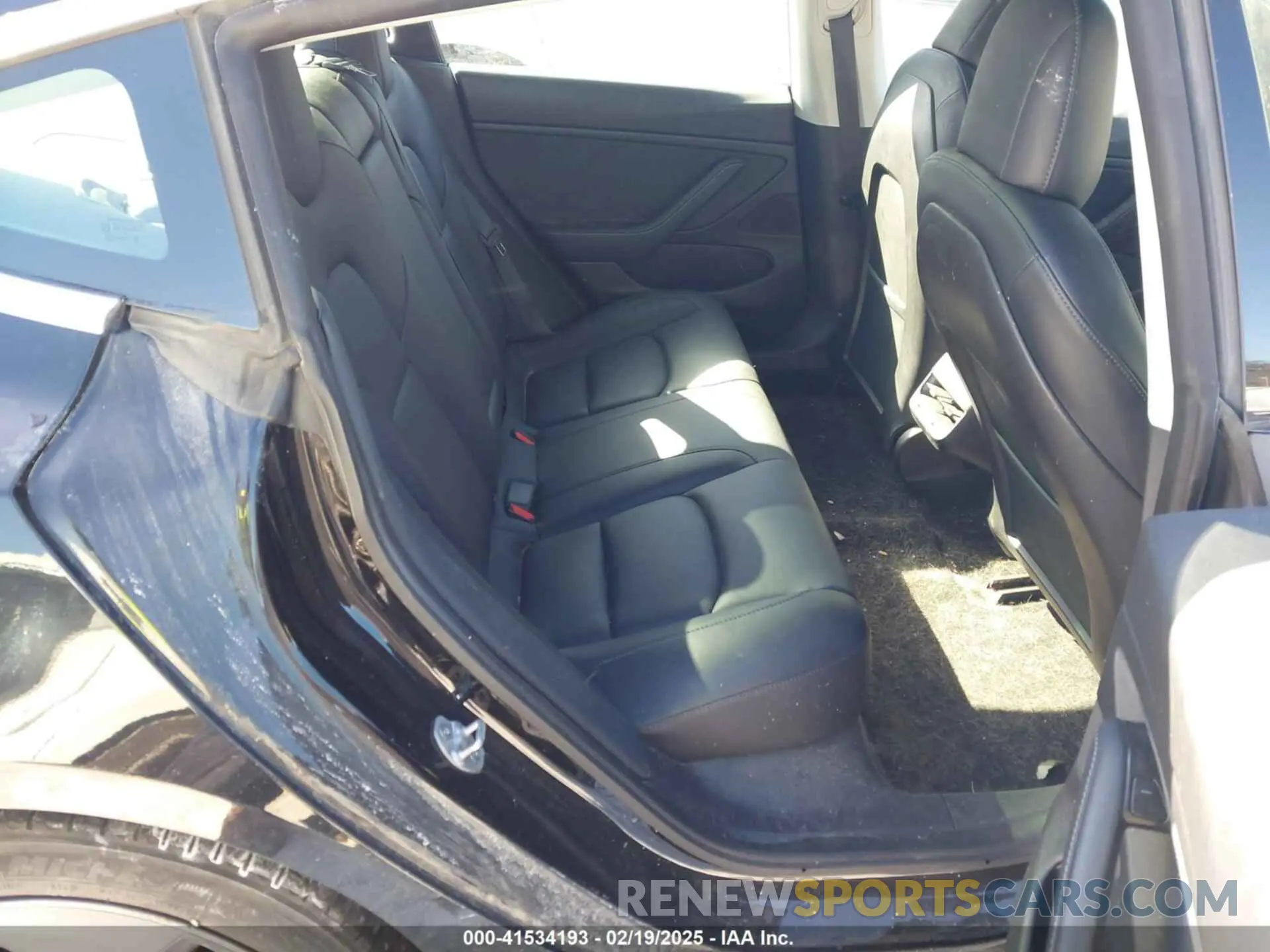 8 Photograph of a damaged car 5YJ3E1EBXLF710463 TESLA MODEL 3 2020