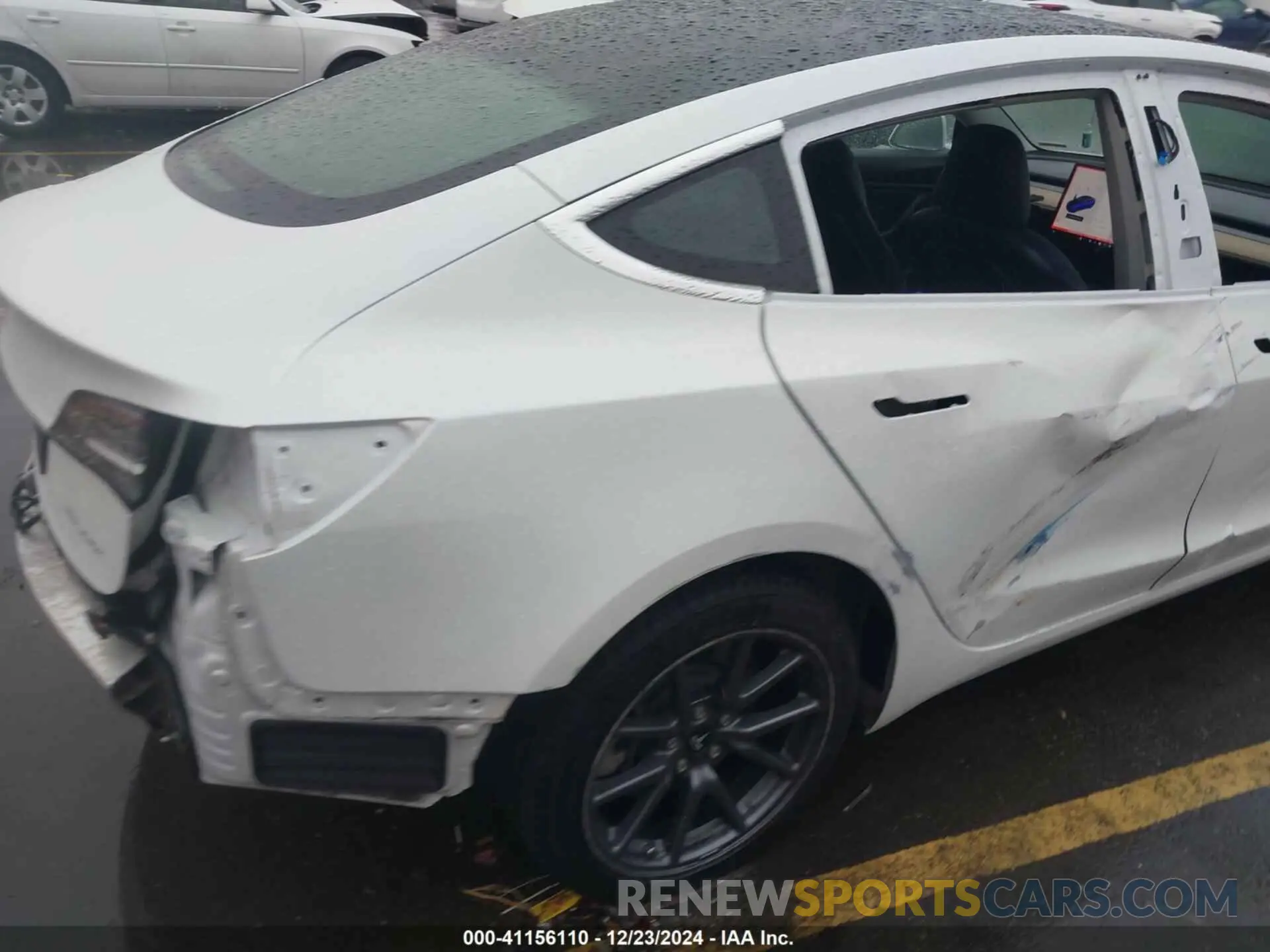 20 Photograph of a damaged car 5YJ3E1EBXLF711483 TESLA MODEL 3 2020