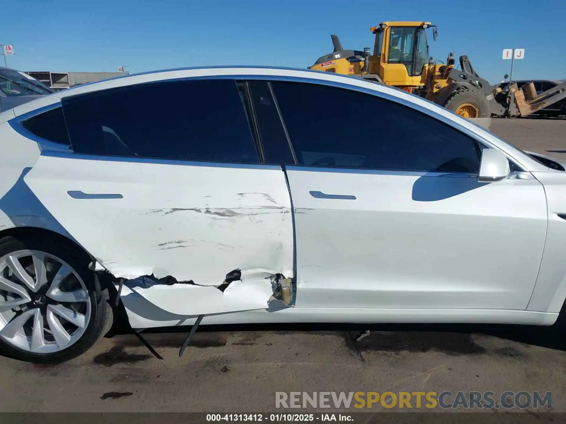 13 Photograph of a damaged car 5YJ3E1EBXLF713024 TESLA MODEL 3 2020