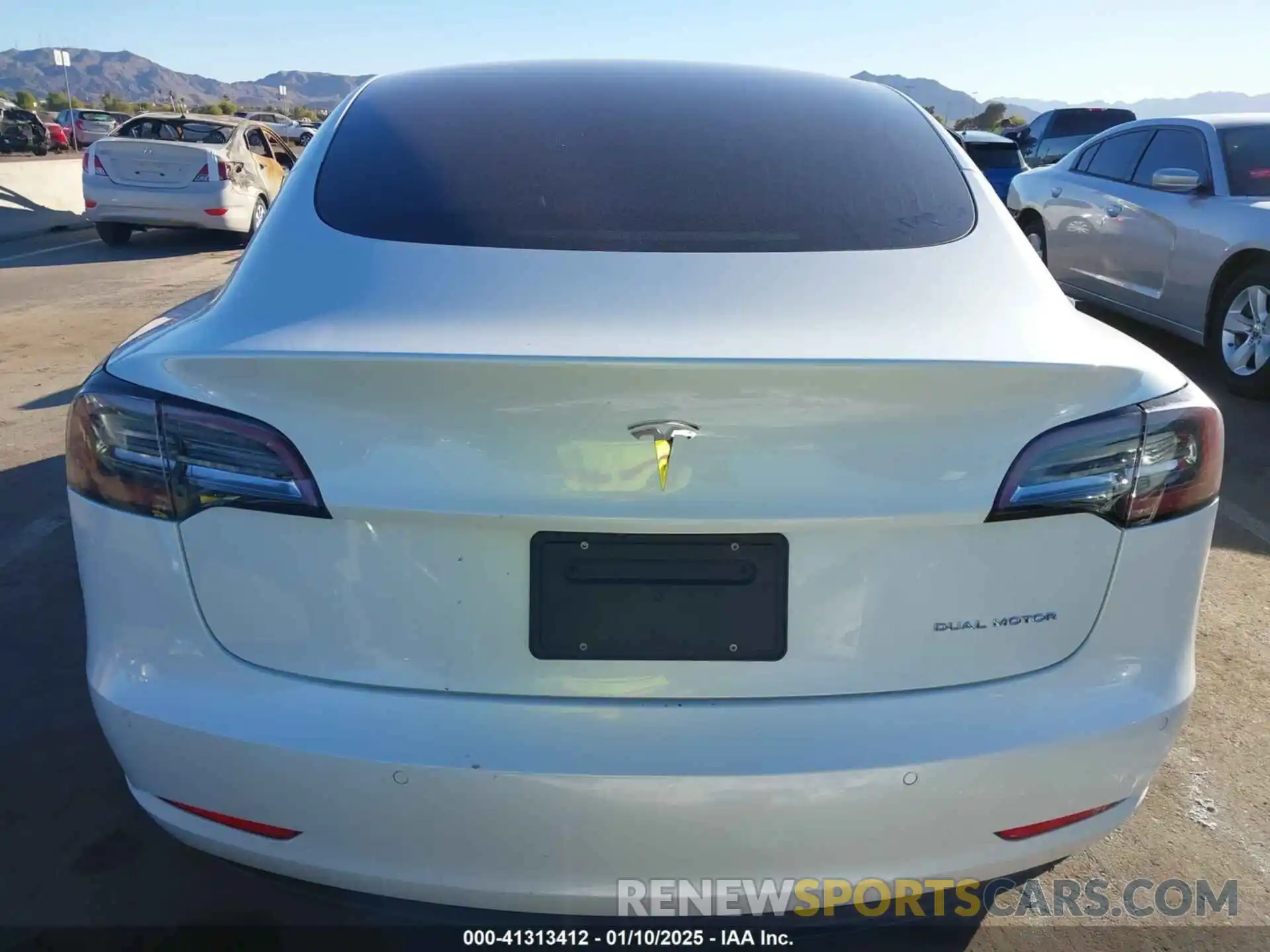 16 Photograph of a damaged car 5YJ3E1EBXLF713024 TESLA MODEL 3 2020