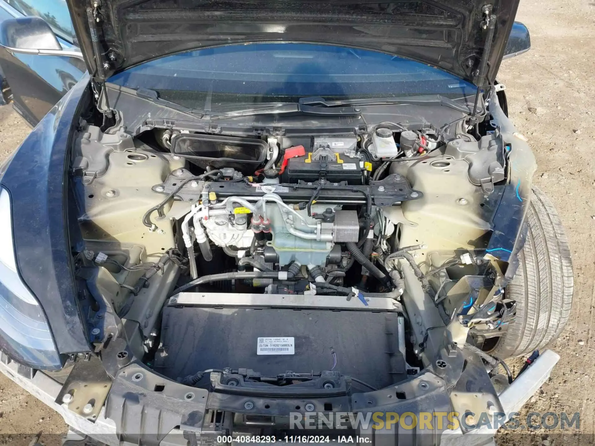 10 Photograph of a damaged car 5YJ3E1EBXLF764085 TESLA MODEL 3 2020