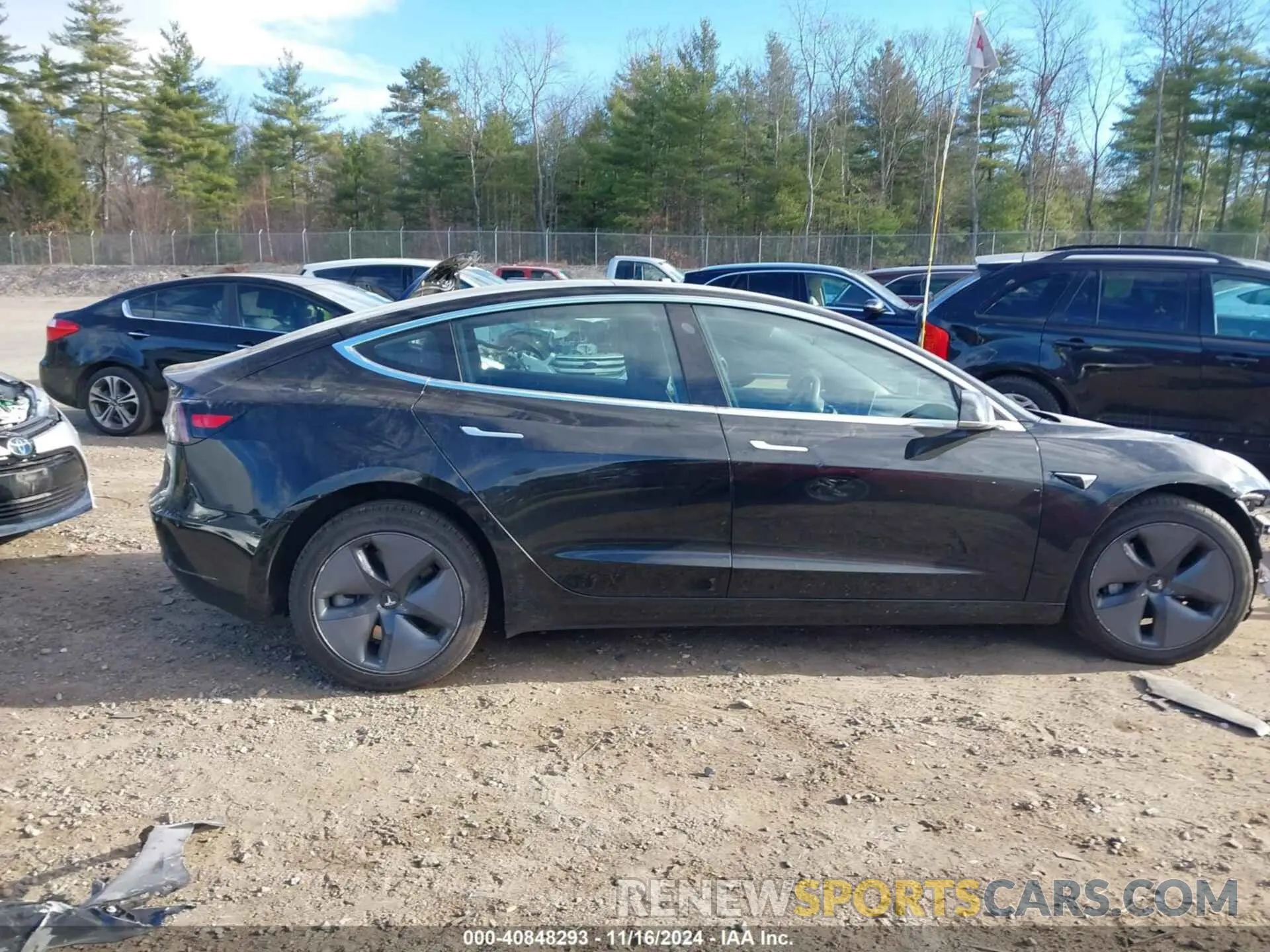 14 Photograph of a damaged car 5YJ3E1EBXLF764085 TESLA MODEL 3 2020