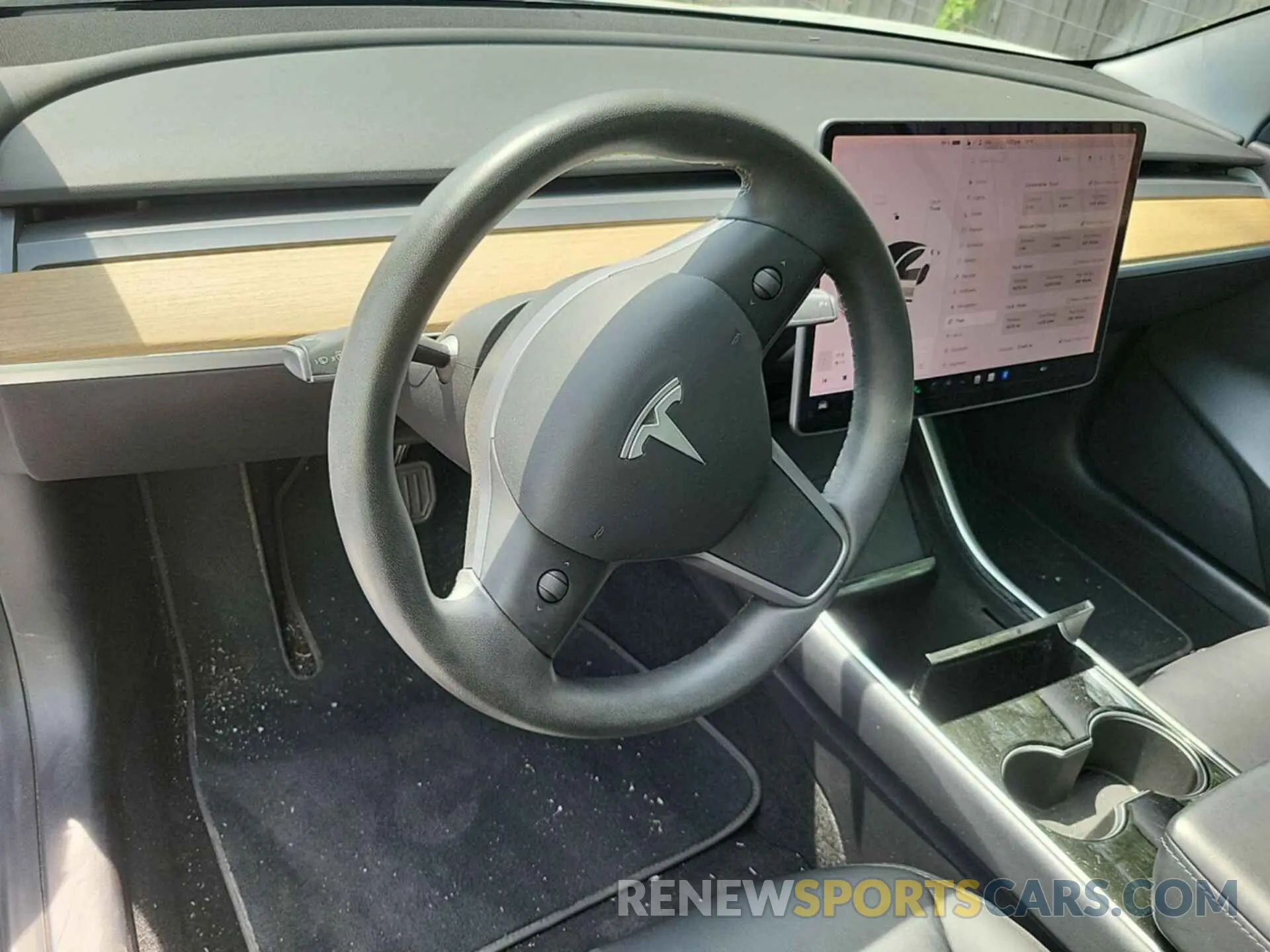 20 Photograph of a damaged car 5YJ3E1EBXLF795045 TESLA MODEL 3 2020