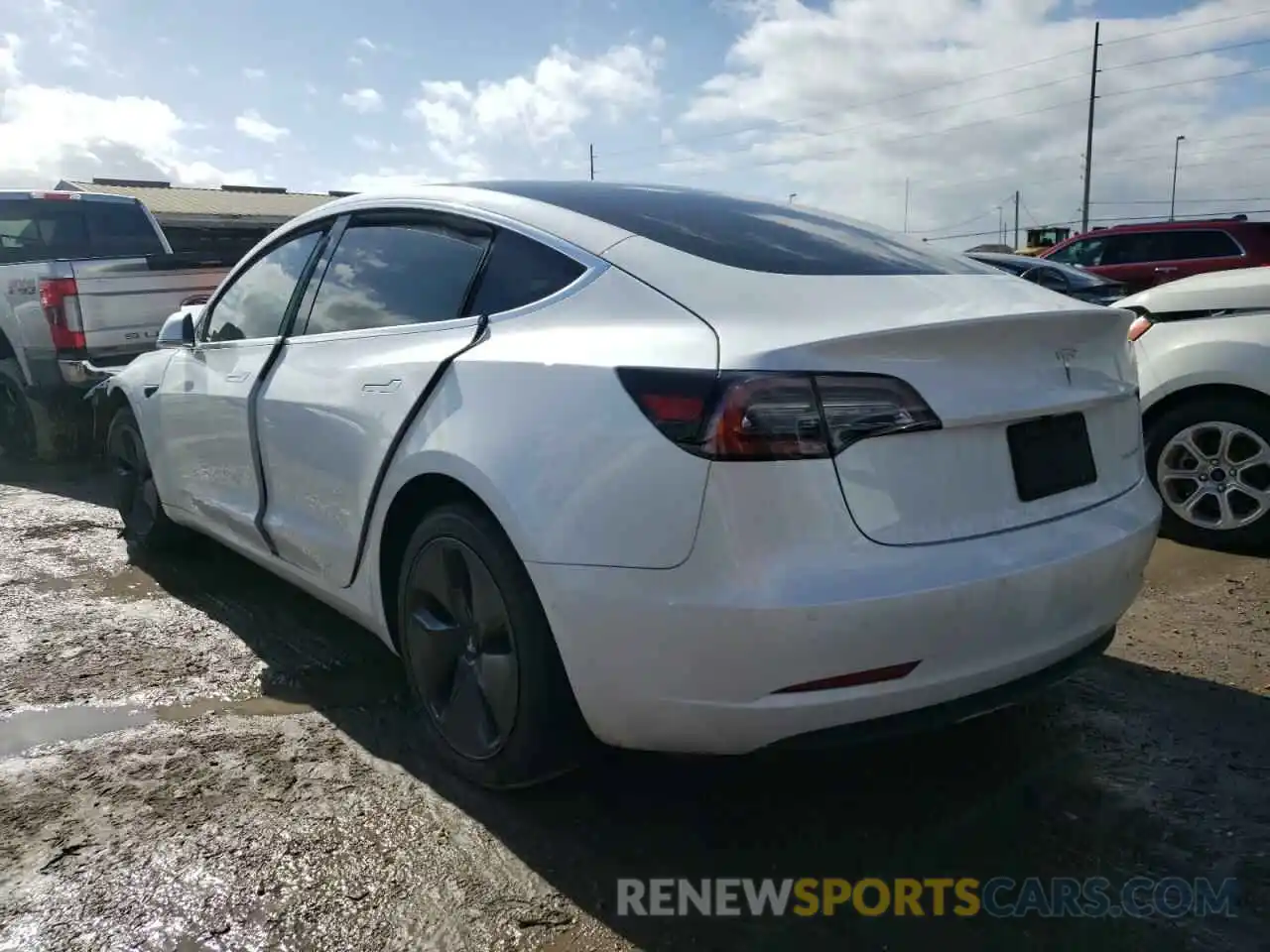 3 Photograph of a damaged car 5YJ3E1EBXLF795854 TESLA MODEL 3 2020