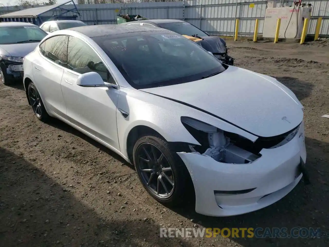 1 Photograph of a damaged car 5YJ3E1EBXLF801006 TESLA MODEL 3 2020