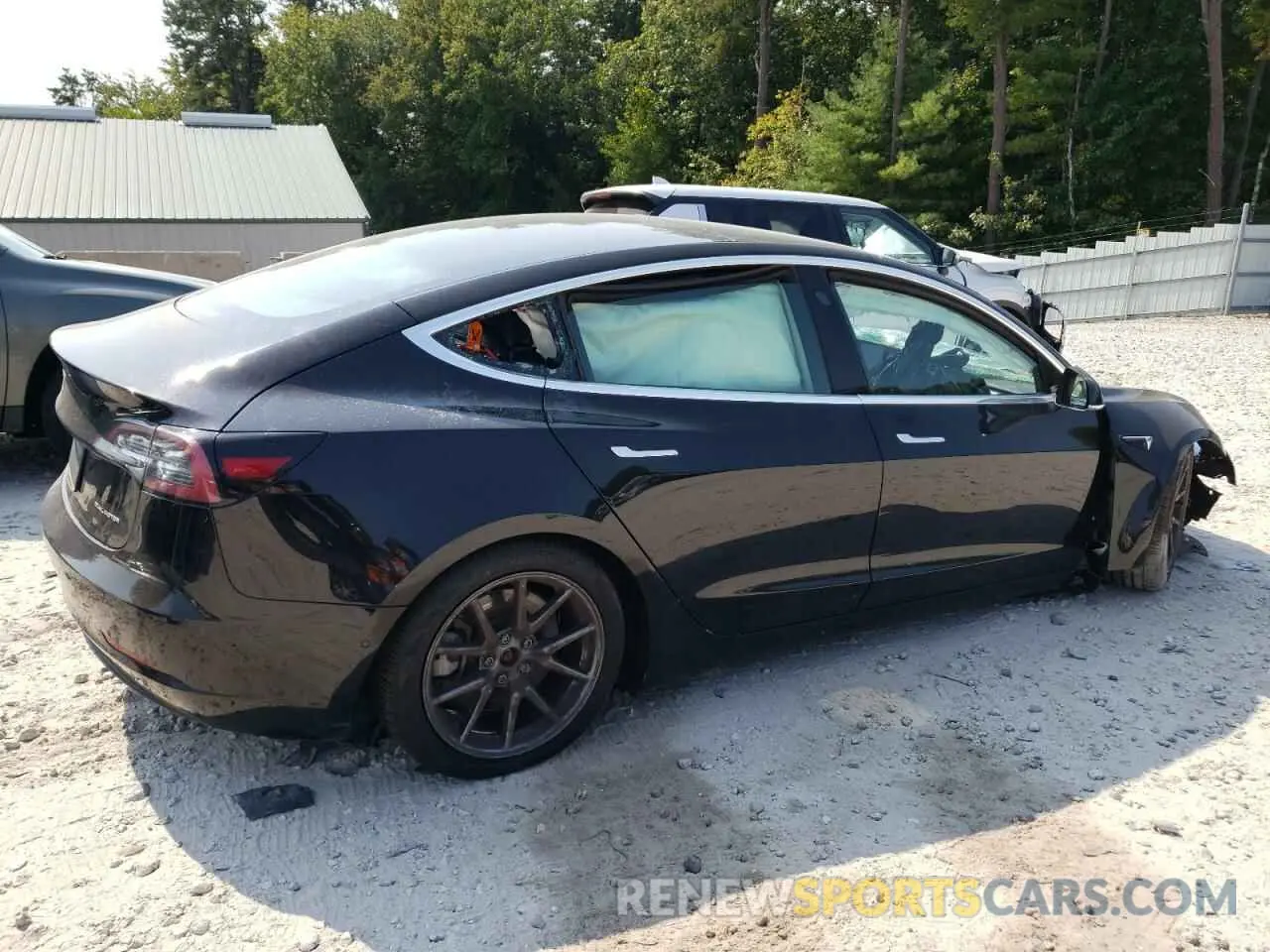 3 Photograph of a damaged car 5YJ3E1EBXLF802916 TESLA MODEL 3 2020