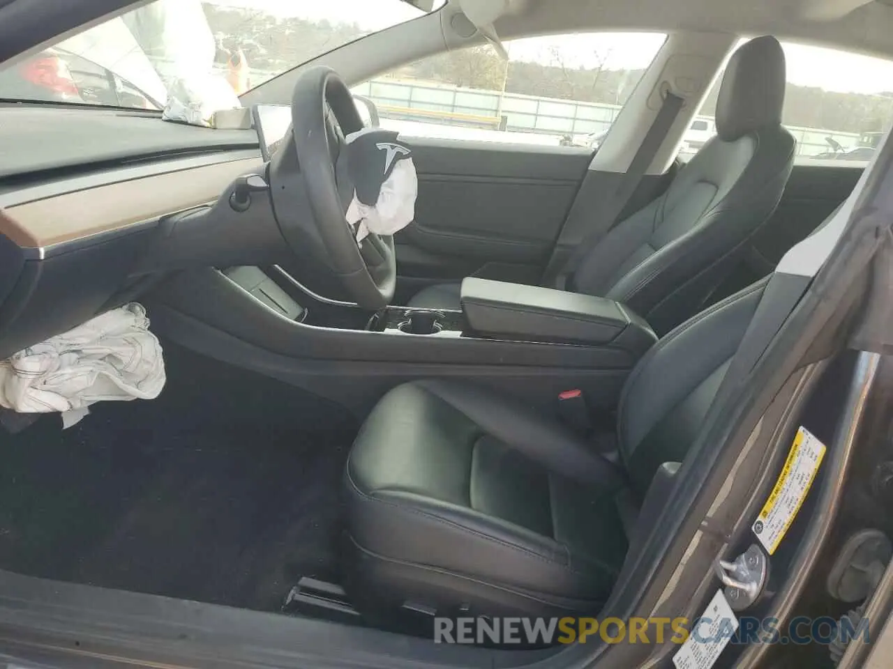 7 Photograph of a damaged car 5YJ3E1EBXLF807744 TESLA MODEL 3 2020