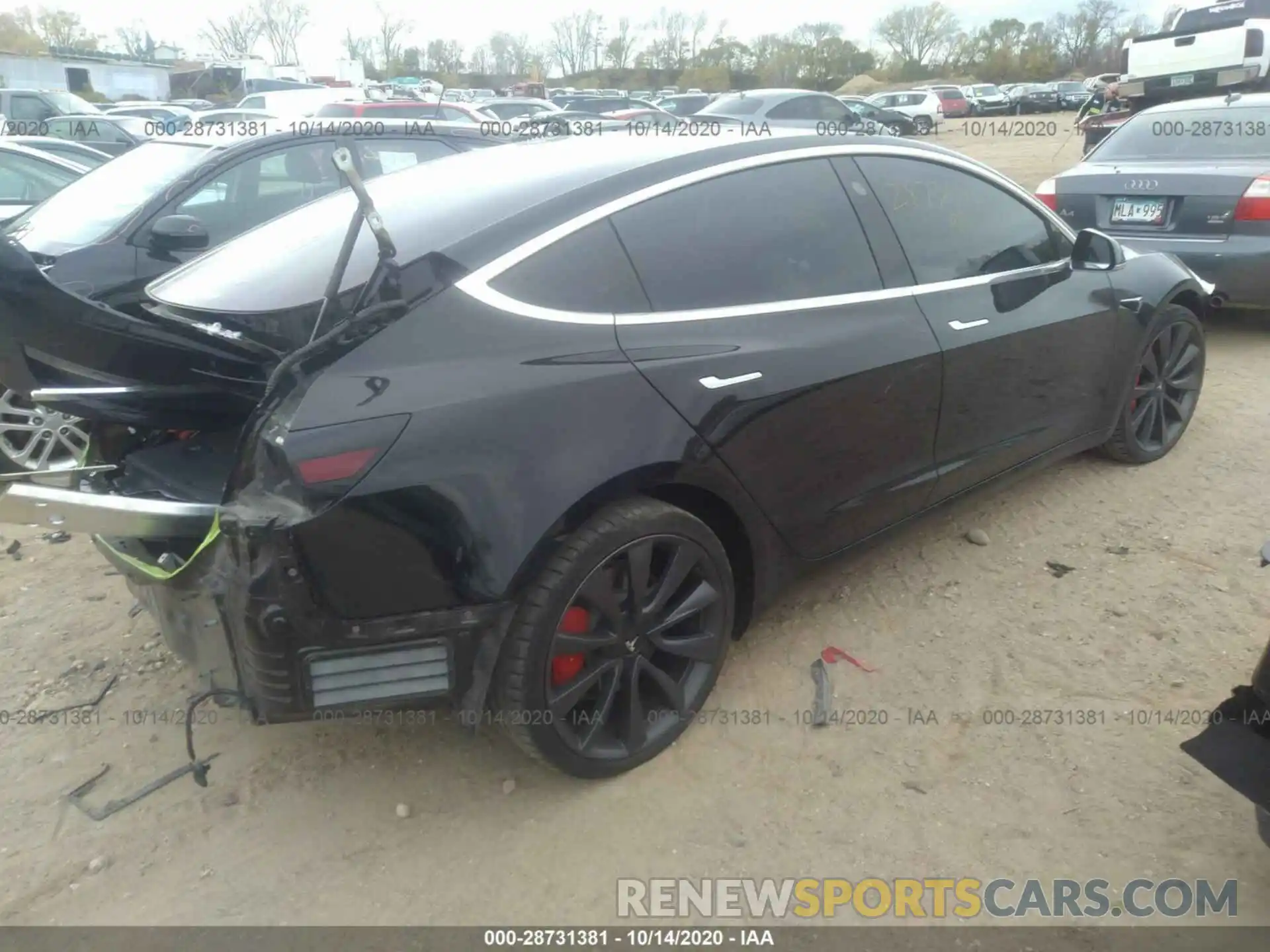 4 Photograph of a damaged car 5YJ3E1EC0LF603348 TESLA MODEL 3 2020