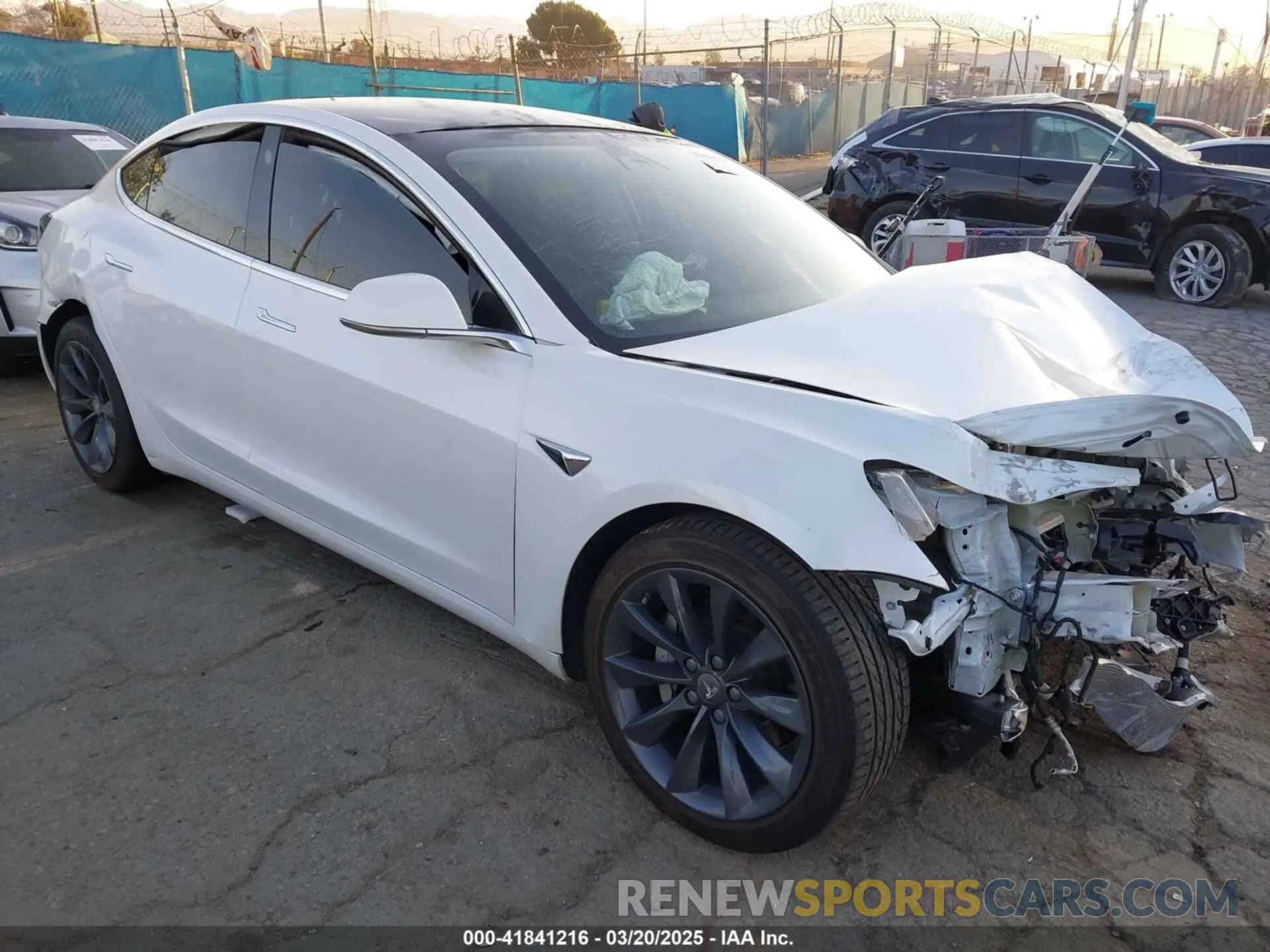 1 Photograph of a damaged car 5YJ3E1EC1LF602516 TESLA MODEL 3 2020