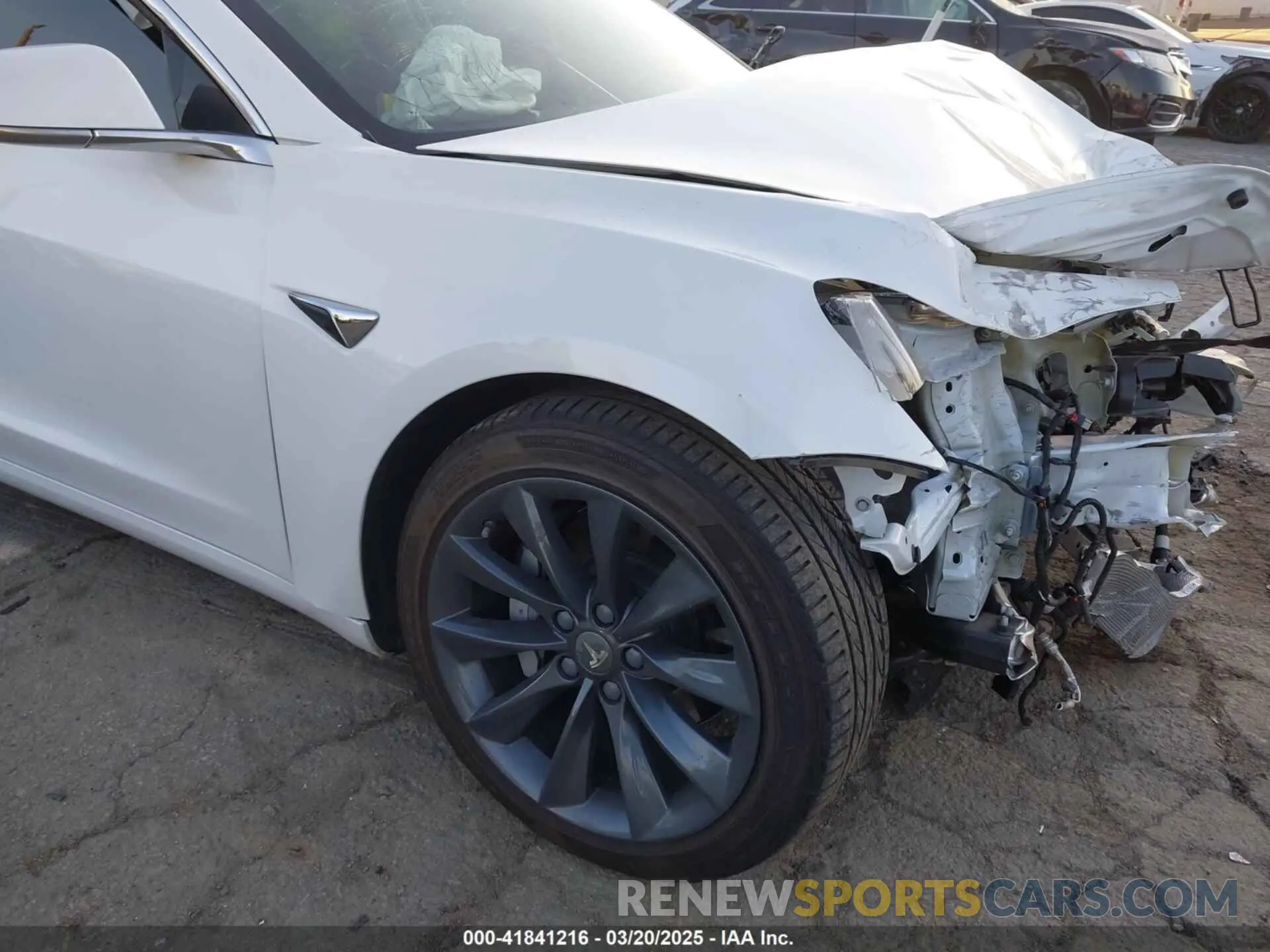 19 Photograph of a damaged car 5YJ3E1EC1LF602516 TESLA MODEL 3 2020
