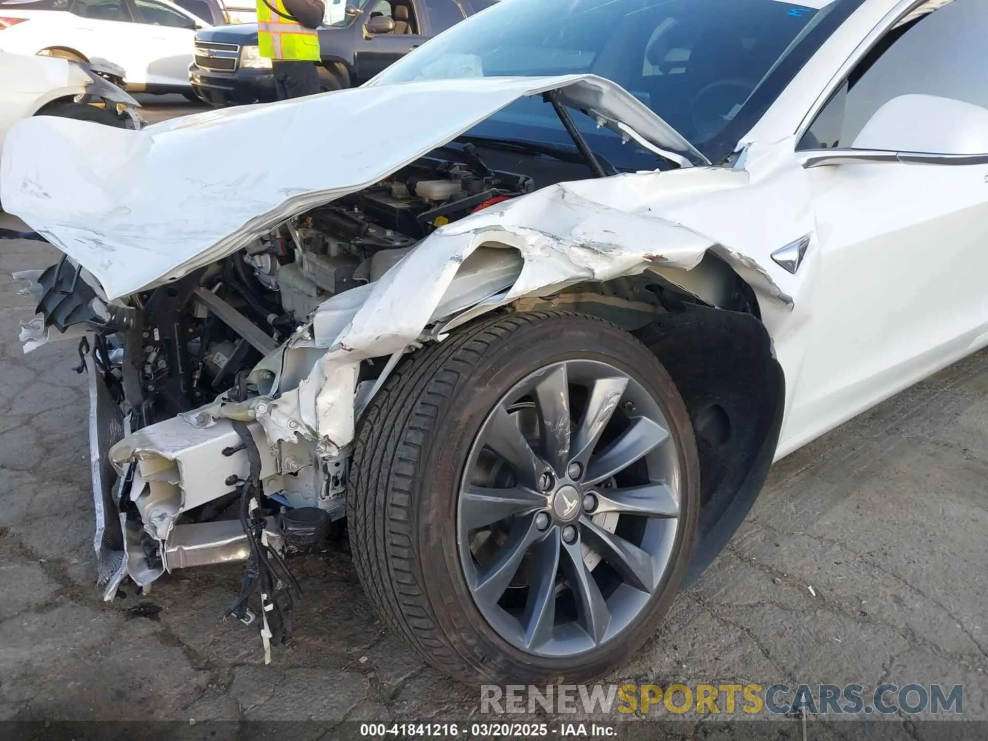 20 Photograph of a damaged car 5YJ3E1EC1LF602516 TESLA MODEL 3 2020