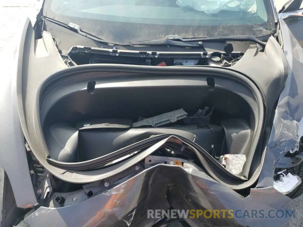 11 Photograph of a damaged car 5YJ3E1EC1LF669567 TESLA MODEL 3 2020