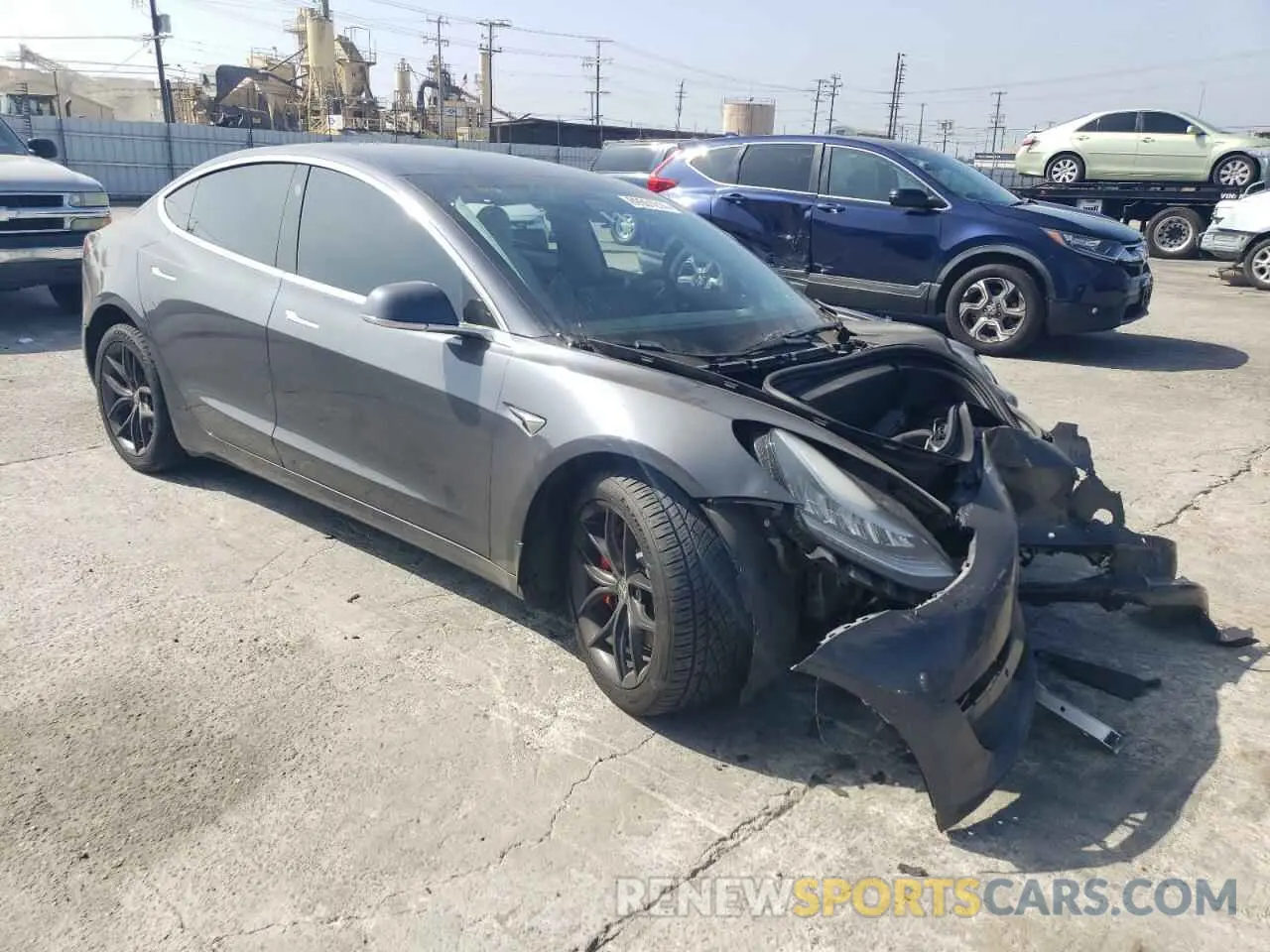 4 Photograph of a damaged car 5YJ3E1EC1LF669567 TESLA MODEL 3 2020