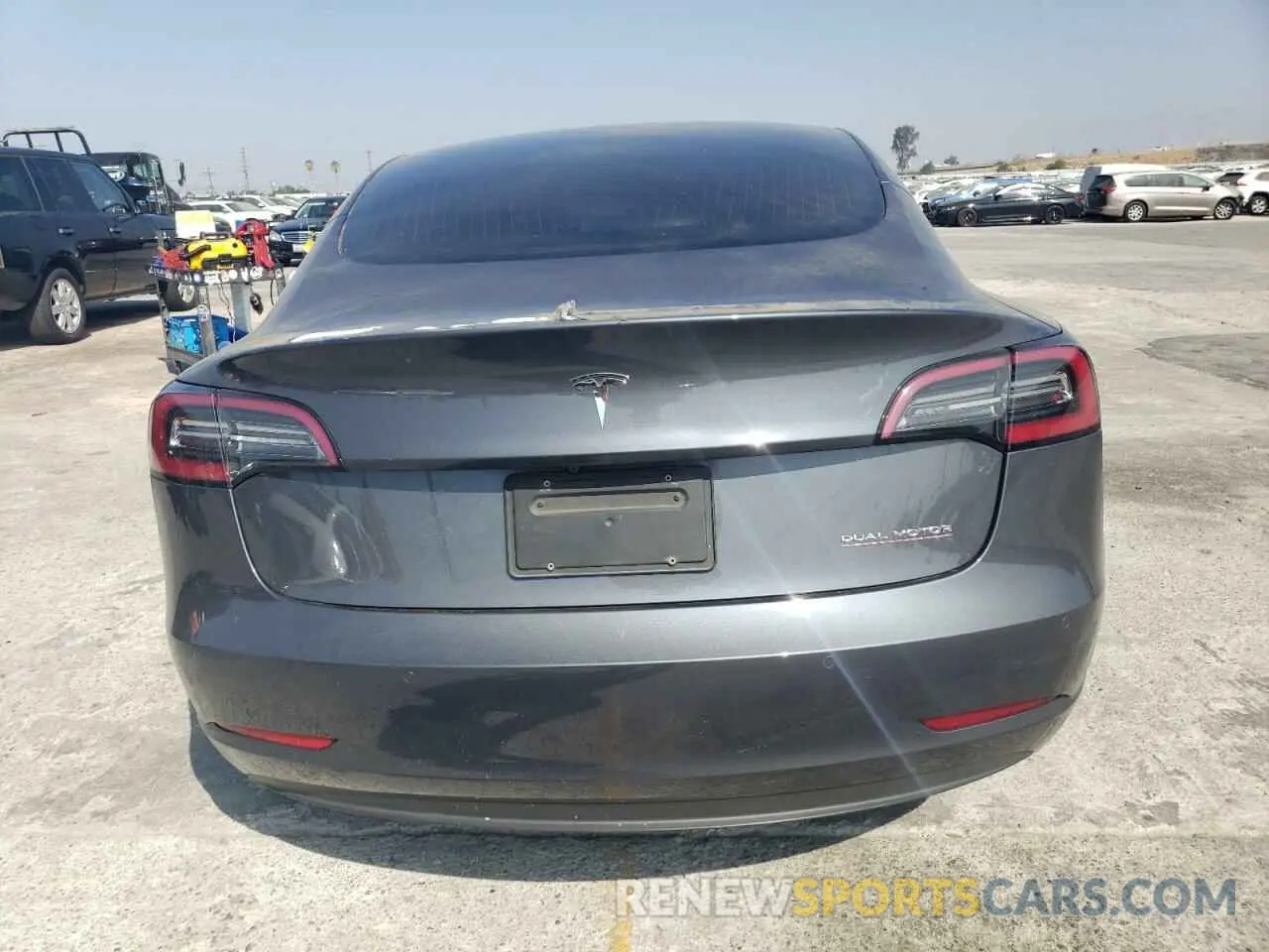 6 Photograph of a damaged car 5YJ3E1EC1LF669567 TESLA MODEL 3 2020