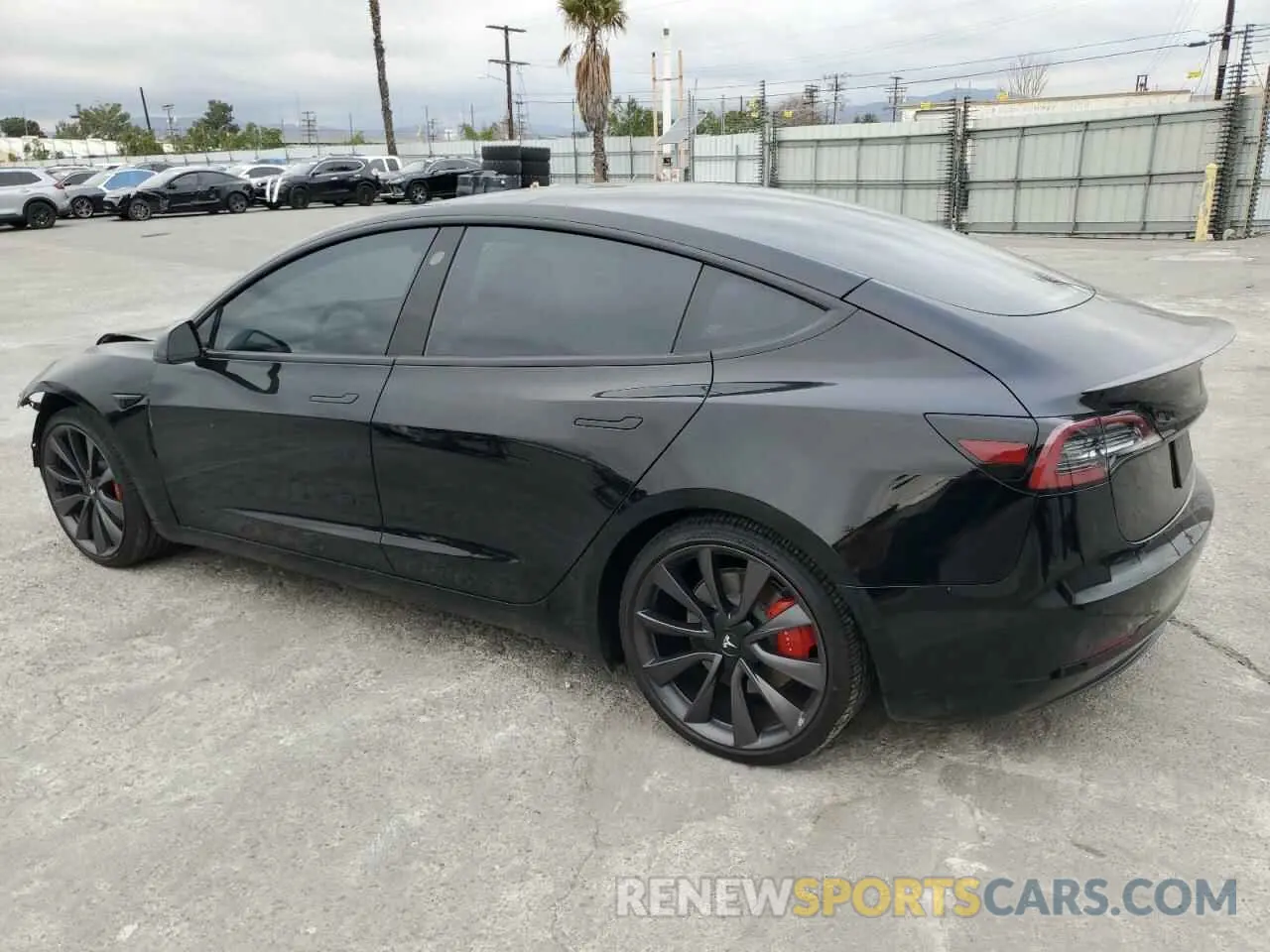 2 Photograph of a damaged car 5YJ3E1EC1LF746843 TESLA MODEL 3 2020
