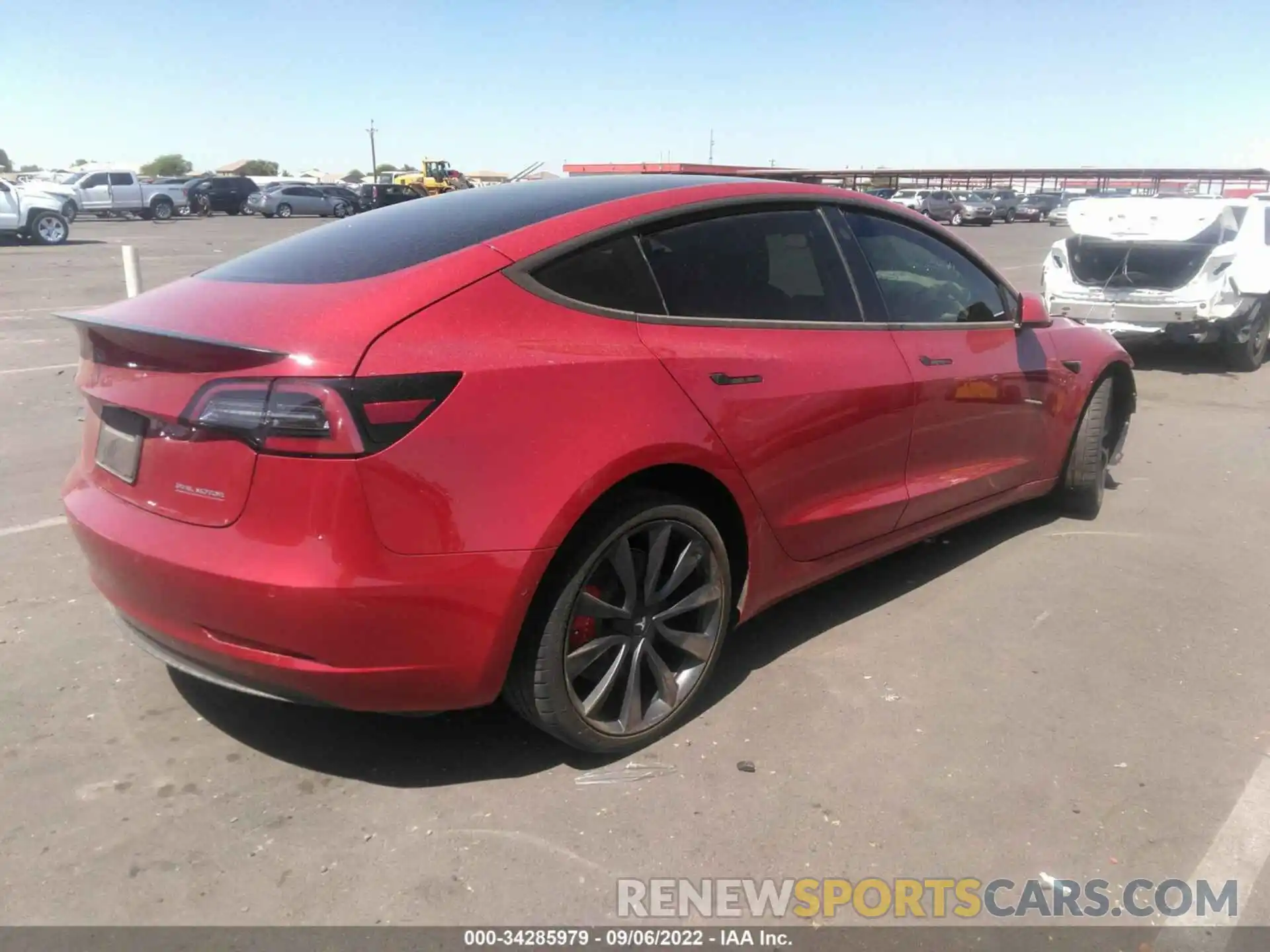 4 Photograph of a damaged car 5YJ3E1EC1LF800156 TESLA MODEL 3 2020