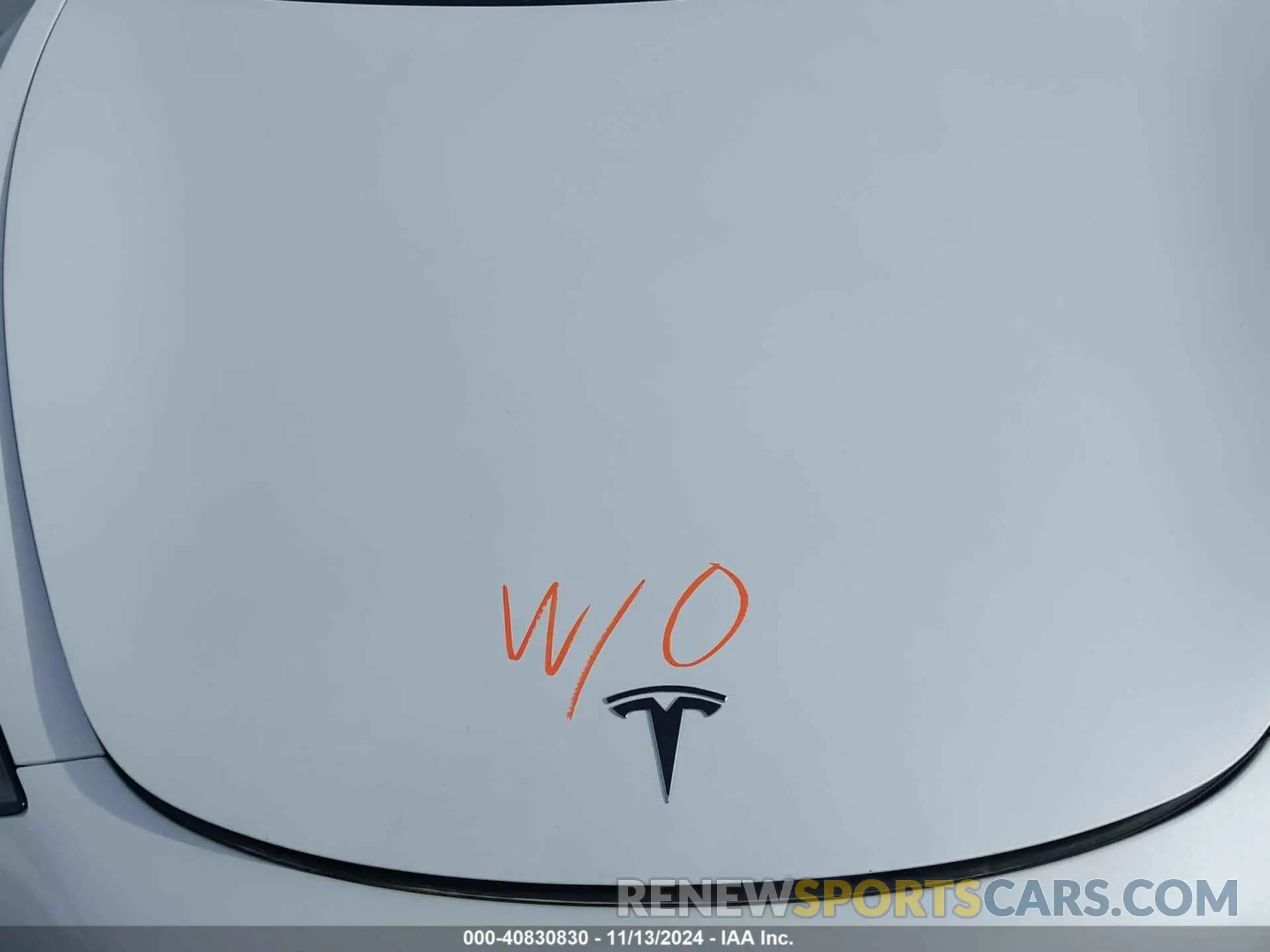 10 Photograph of a damaged car 5YJ3E1EC1LF807866 TESLA MODEL 3 2020