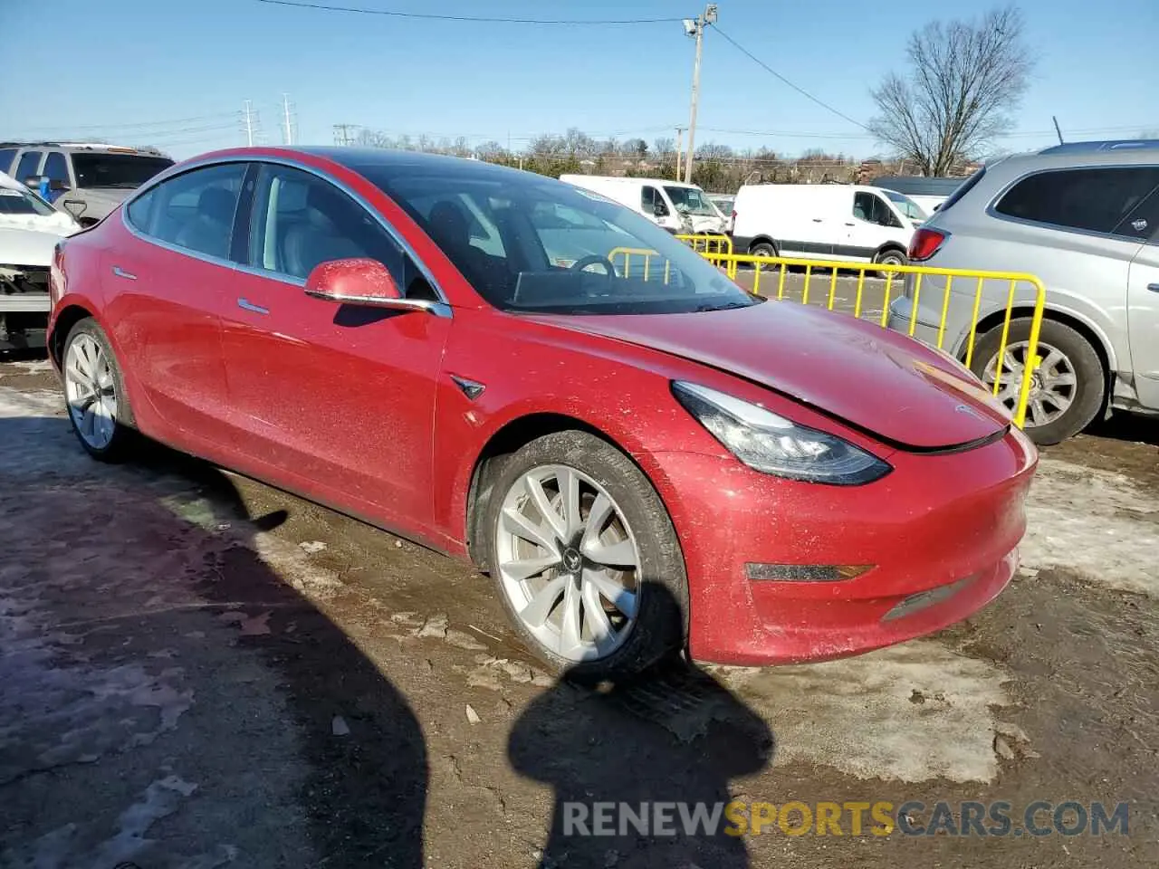 4 Photograph of a damaged car 5YJ3E1EC2LF586763 TESLA MODEL 3 2020