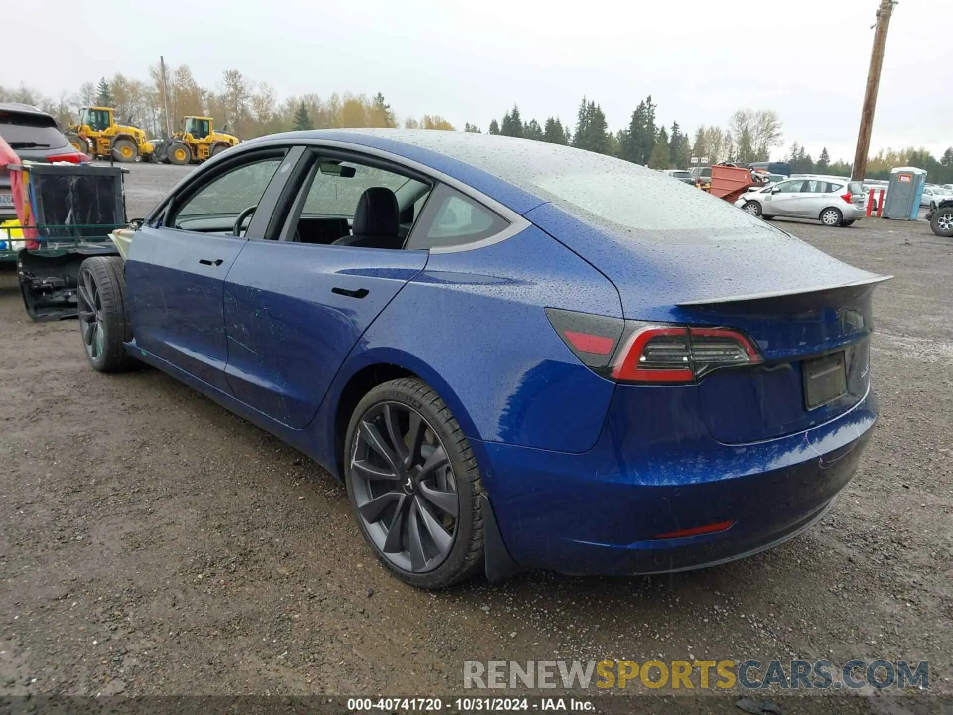 3 Photograph of a damaged car 5YJ3E1EC2LF586889 TESLA MODEL 3 2020