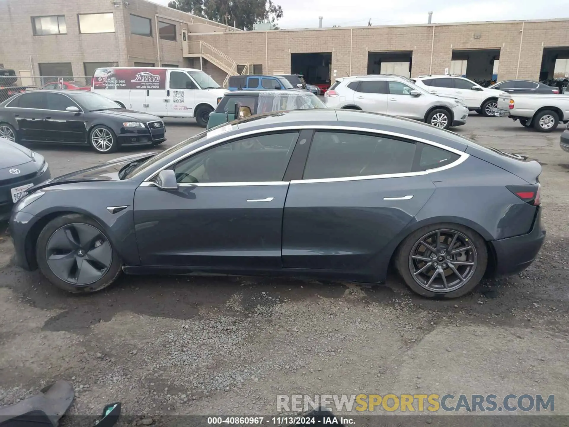 14 Photograph of a damaged car 5YJ3E1EC2LF601732 TESLA MODEL 3 2020